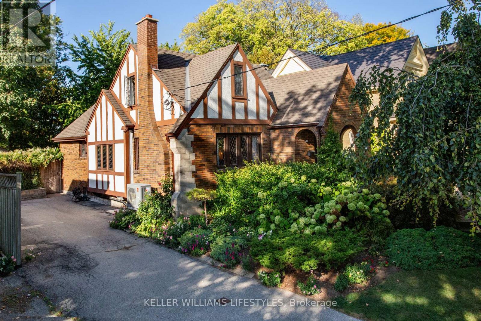 510 Grosvenor Street, London East, Ontario  N5Y 3S9 - Photo 1 - X12444250