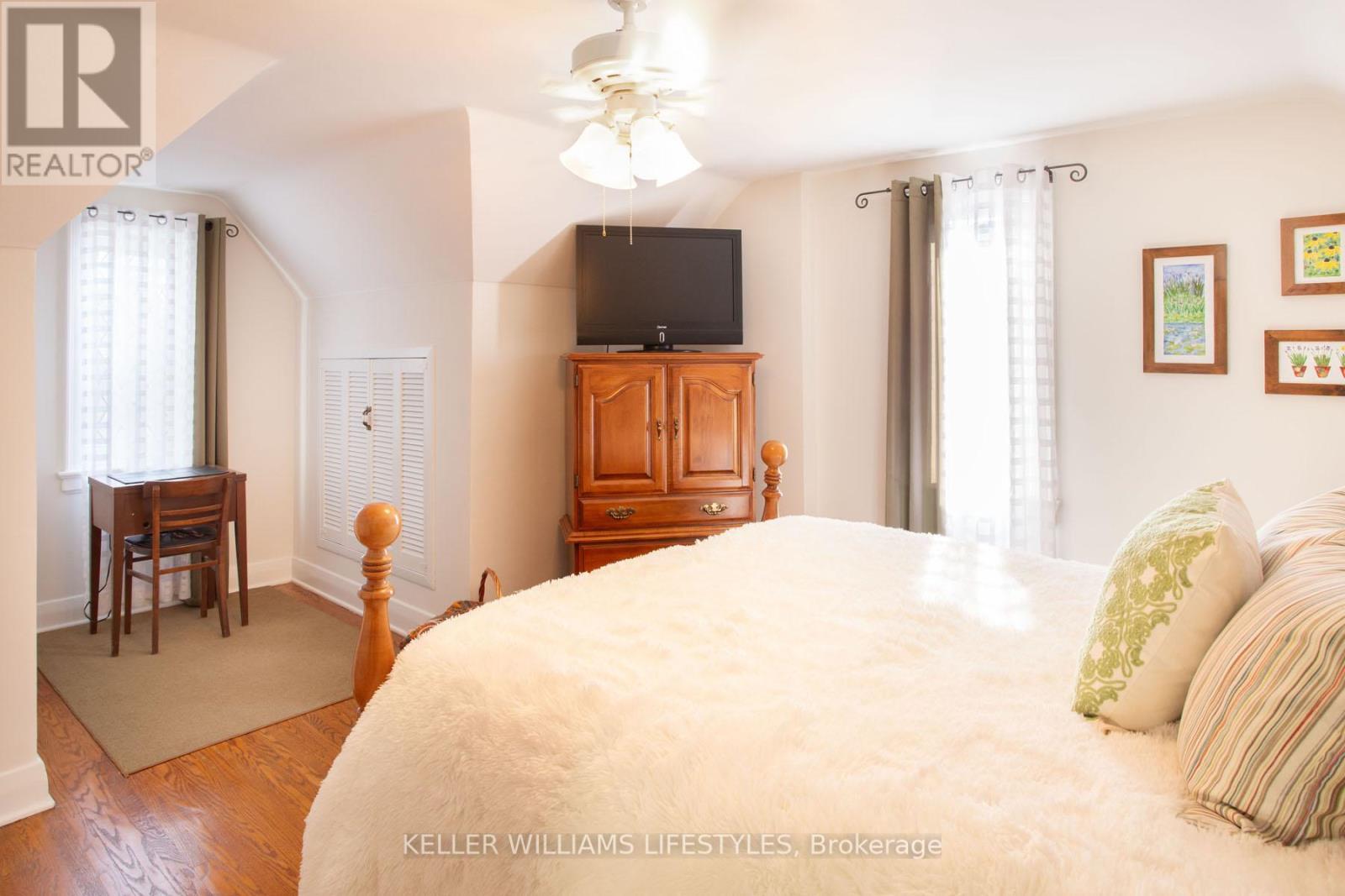 510 Grosvenor Street, London East, Ontario  N5Y 3S9 - Photo 11 - X12444250