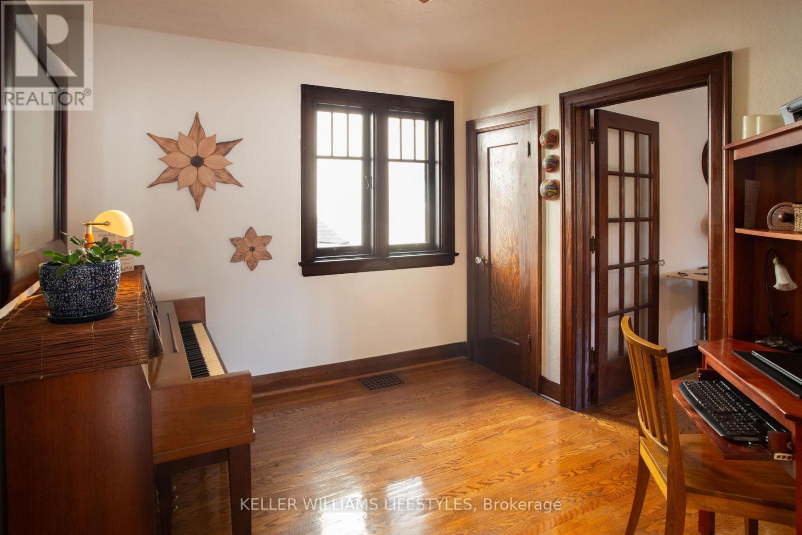 510 Grosvenor Street, London East, Ontario  N5Y 3S9 - Photo 42 - X12444250
