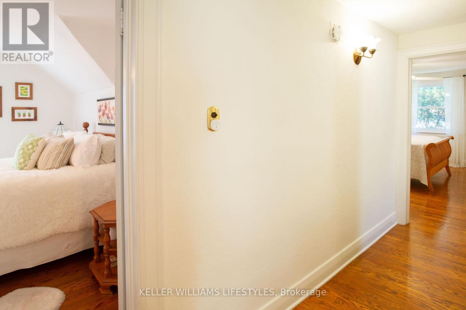 510 Grosvenor Street, London East, Ontario  N5Y 3S9 - Photo 44 - X12444250