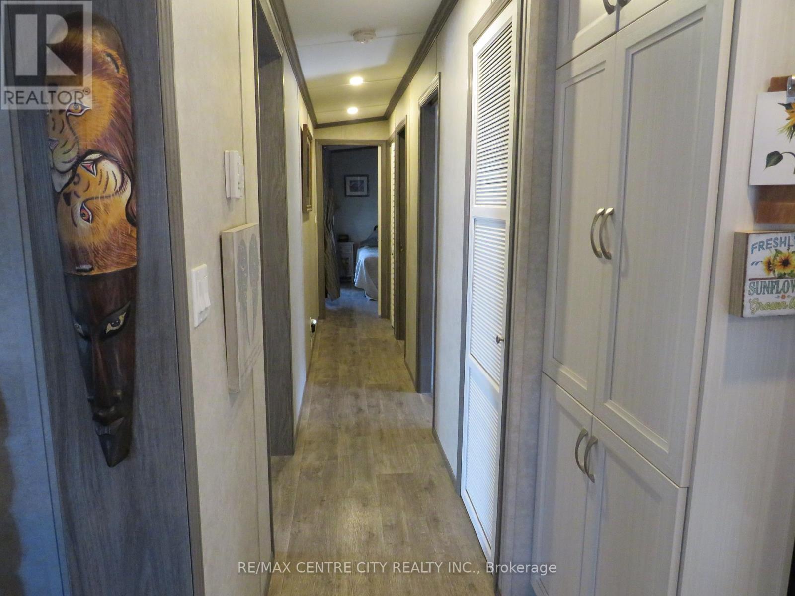 116 - 22790 Amiens Road, Middlesex Centre (Komoka), Ontario  N0L 1R0 - Photo 11 - X12444254