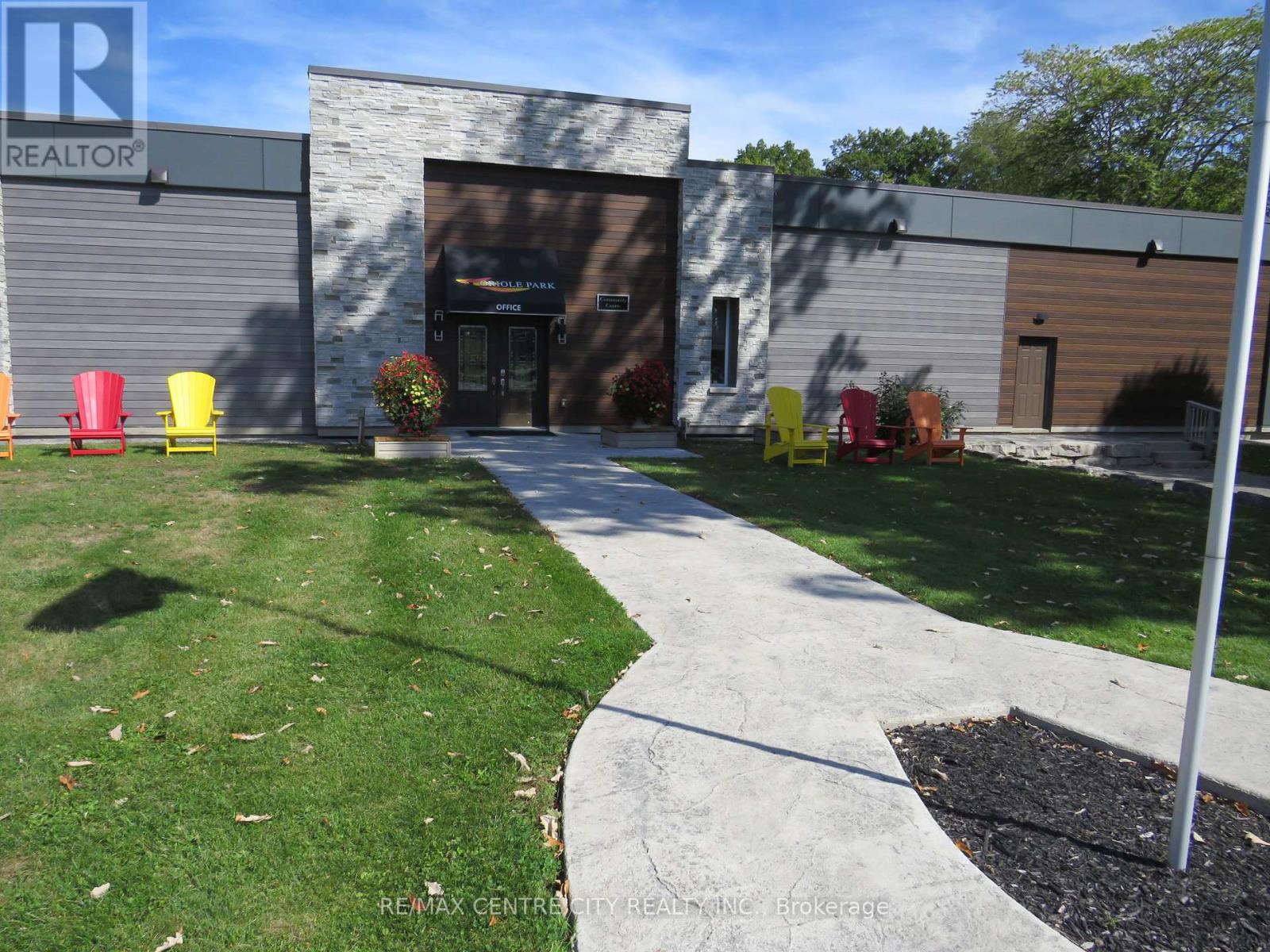 116 - 22790 Amiens Road, Middlesex Centre (Komoka), Ontario  N0L 1R0 - Photo 17 - X12444254