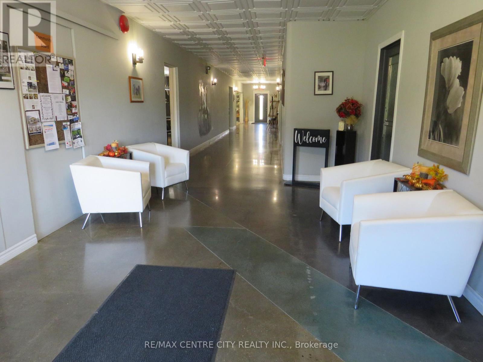 116 - 22790 Amiens Road, Middlesex Centre (Komoka), Ontario  N0L 1R0 - Photo 27 - X12444254