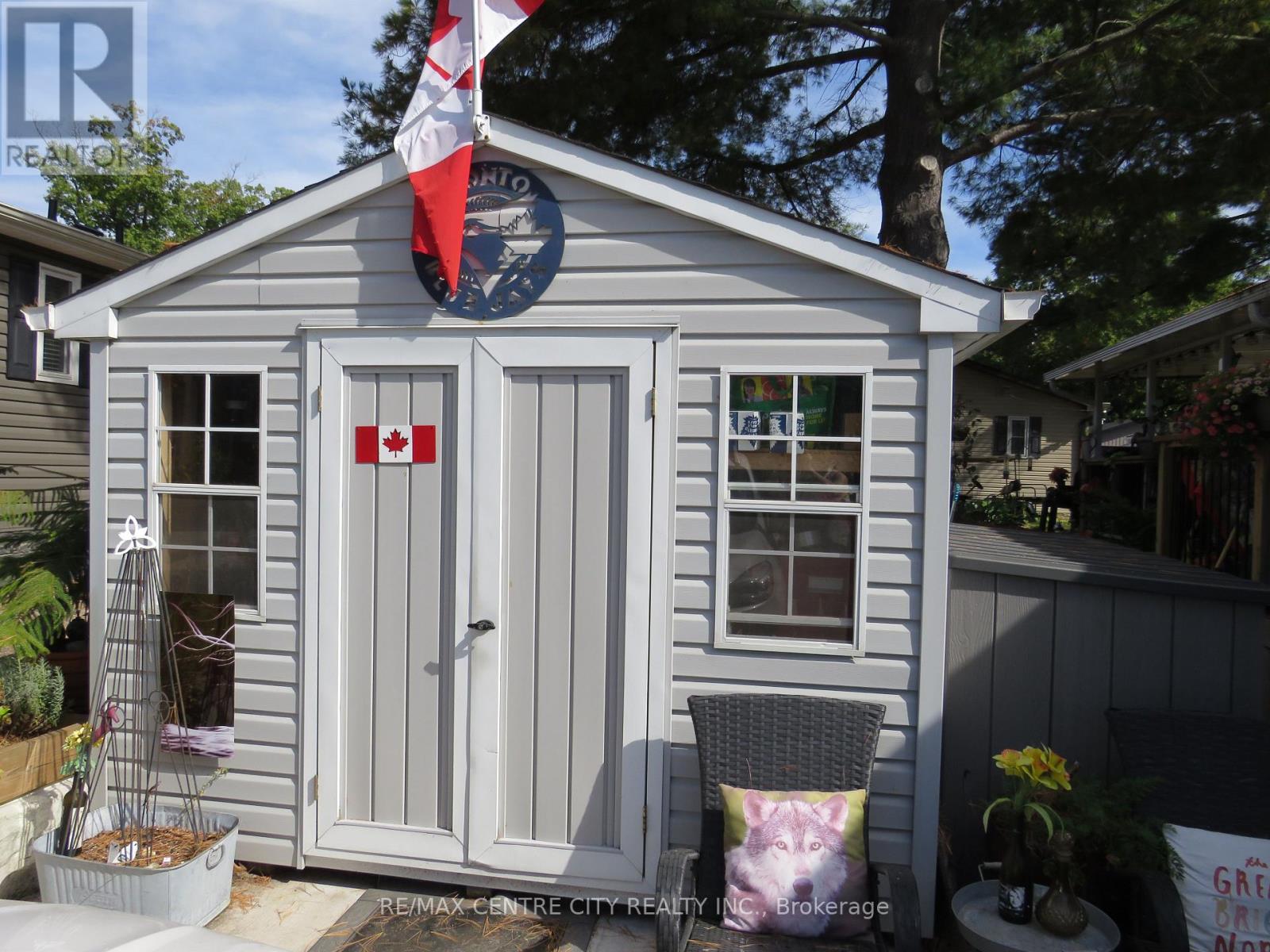 116 - 22790 Amiens Road, Middlesex Centre (Komoka), Ontario  N0L 1R0 - Photo 3 - X12444254