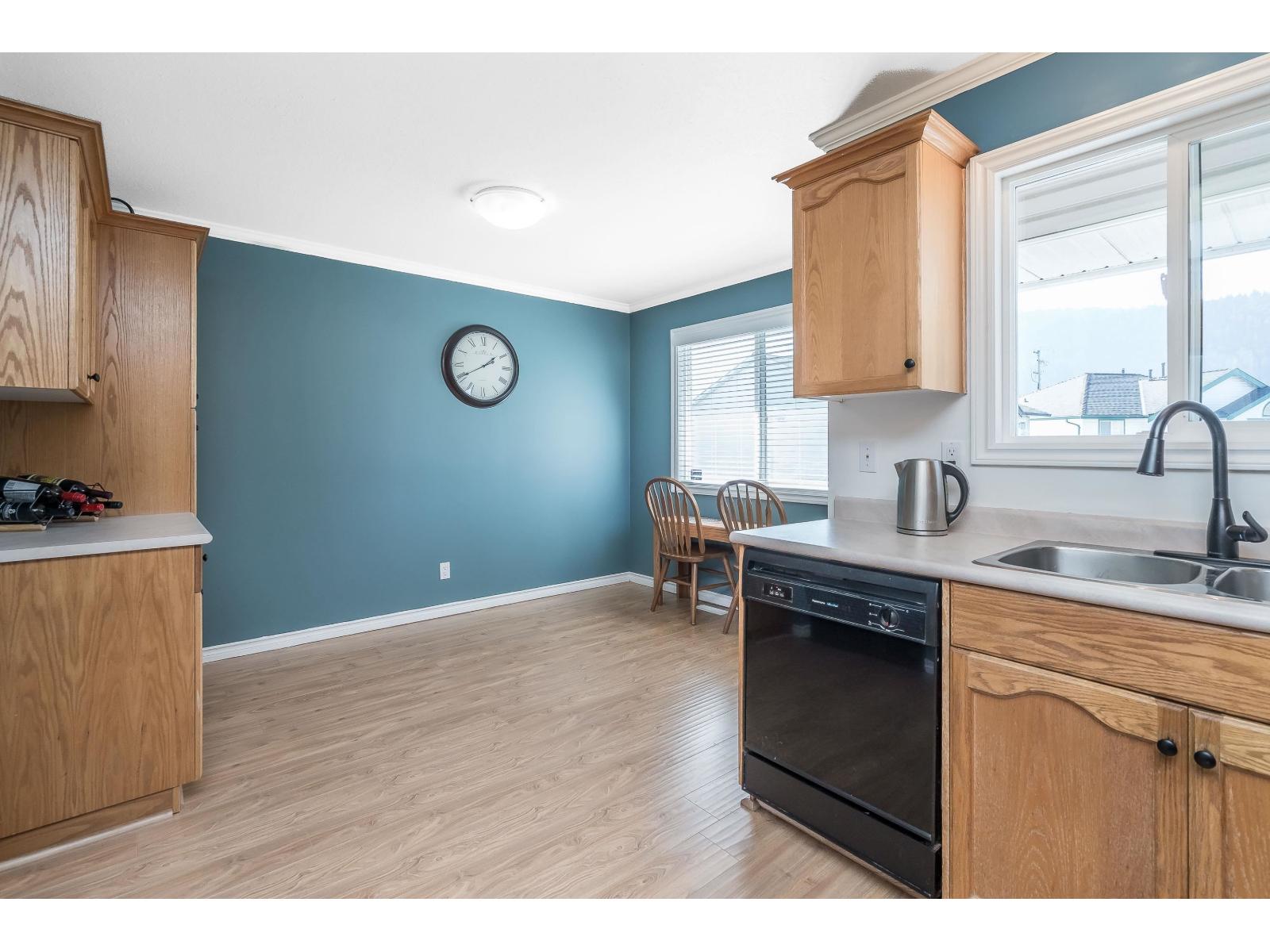 44546 Moore Avenue, Sardis South, Chilliwack, British Columbia  V2R 5K3 - Photo 15 - R3055229