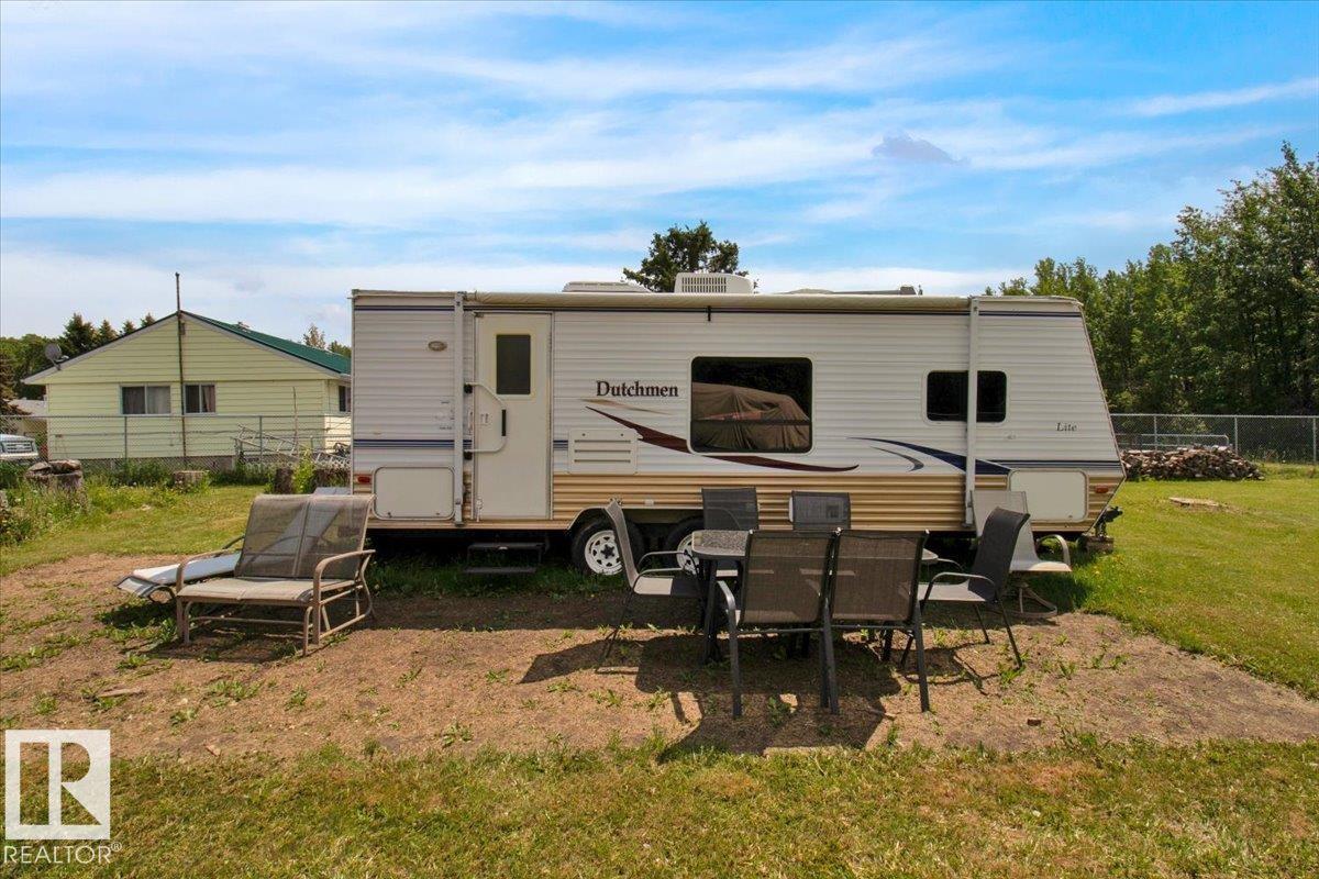 4713 34 St, Rural Wetaskiwin County, Alberta  T0C 2C0 - Photo 7 - E4440348