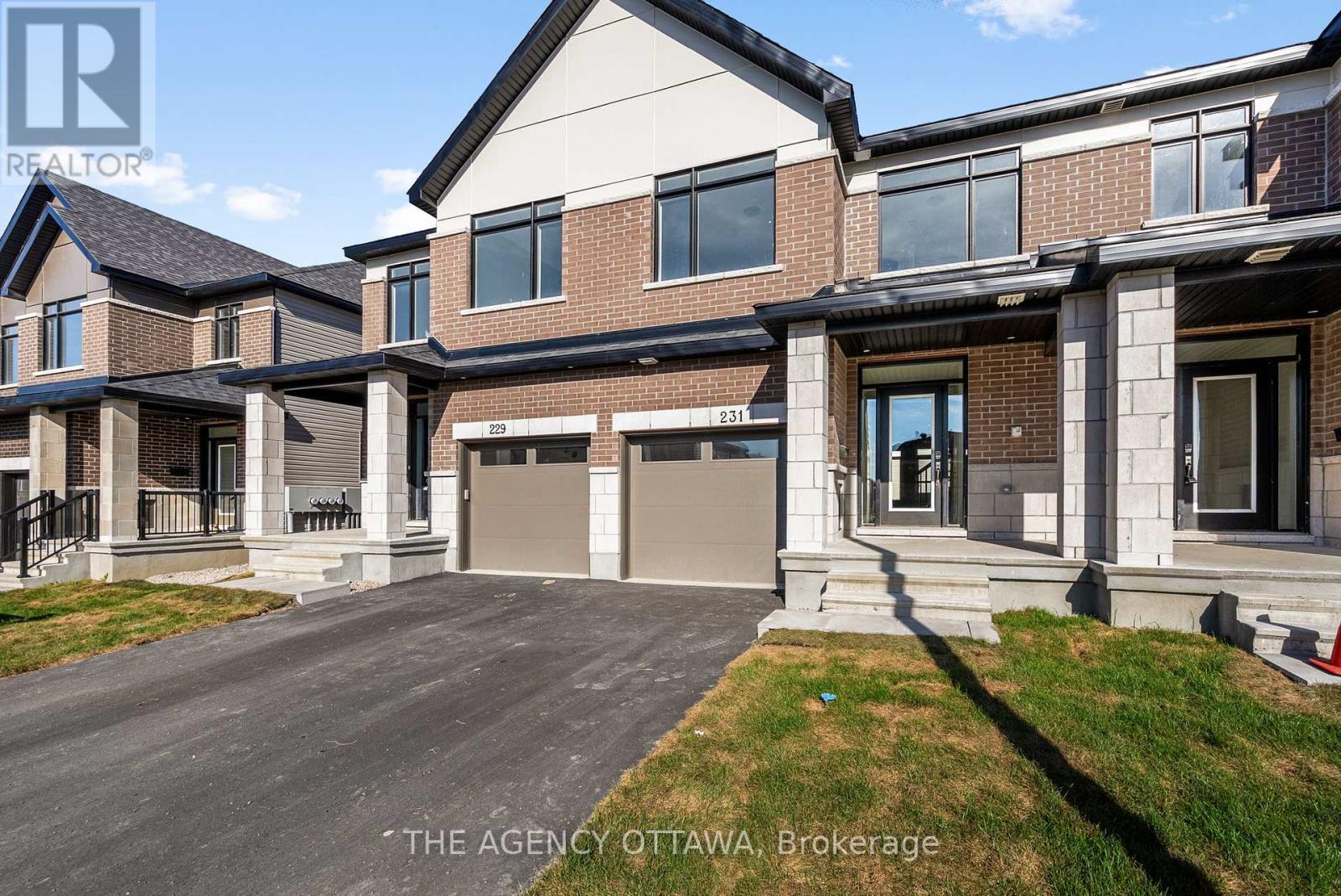 231 Gretsch Road, Ottawa, Ontario  K1T 0X2 - Photo 2 - X12444231