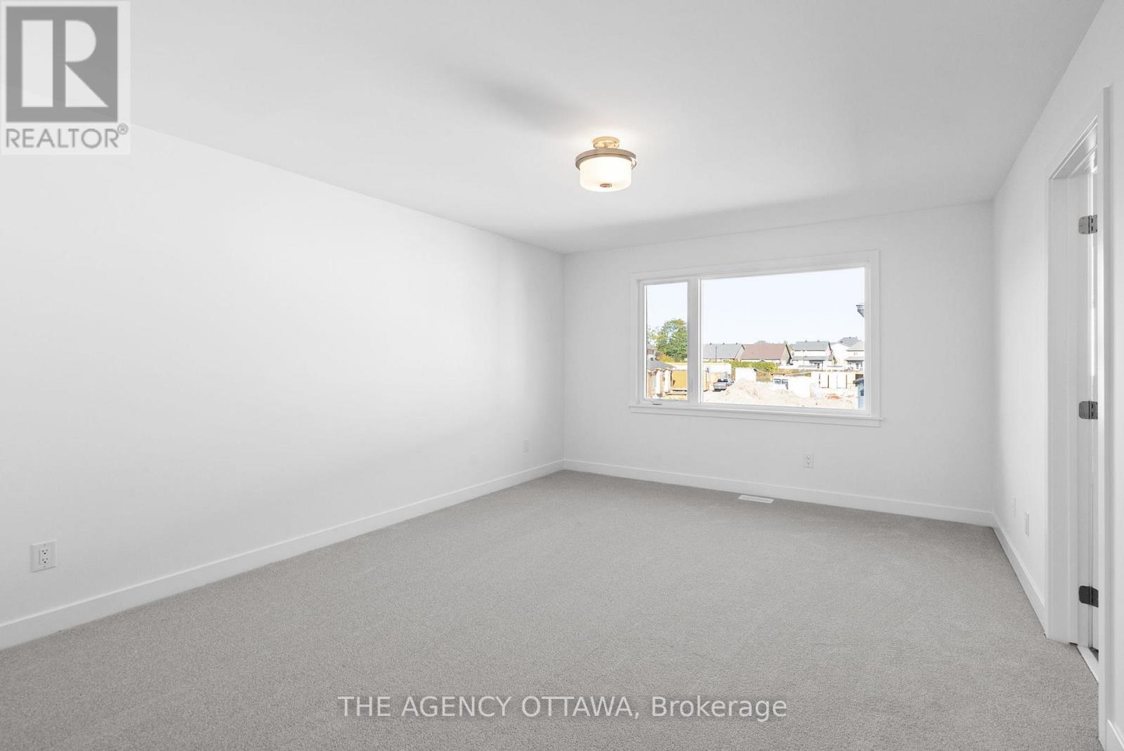 231 Gretsch Road, Ottawa, Ontario  K1T 0X2 - Photo 22 - X12444231