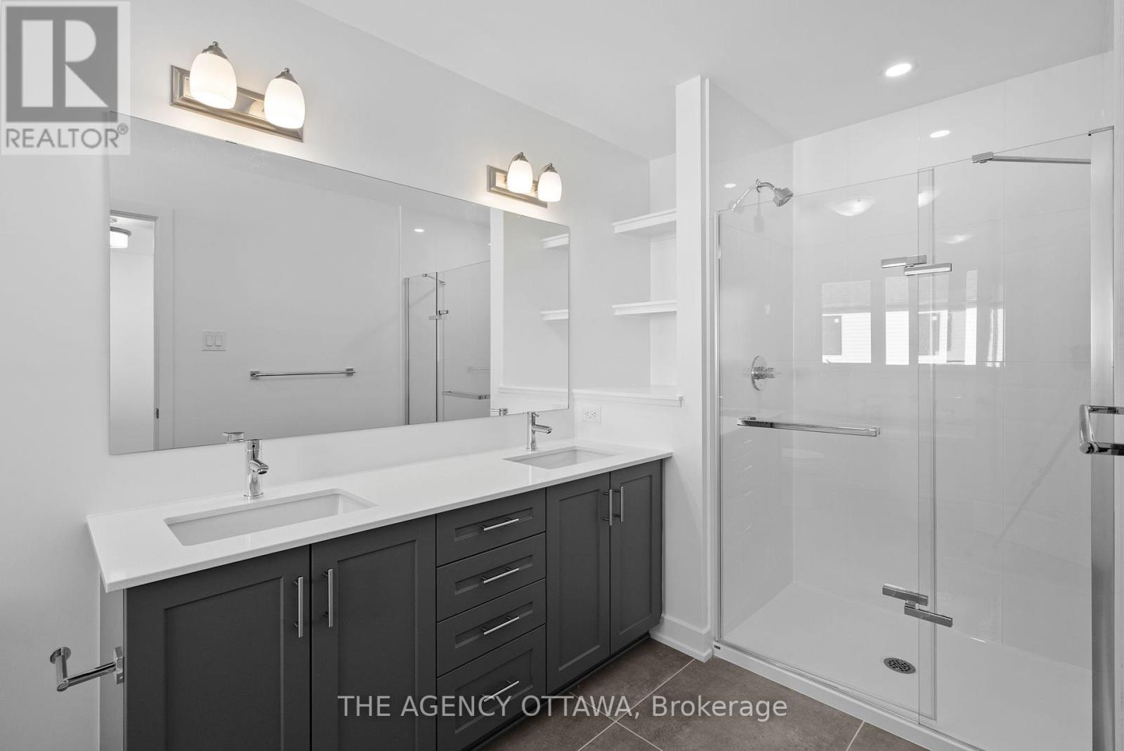 231 Gretsch Road, Ottawa, Ontario  K1T 0X2 - Photo 26 - X12444231