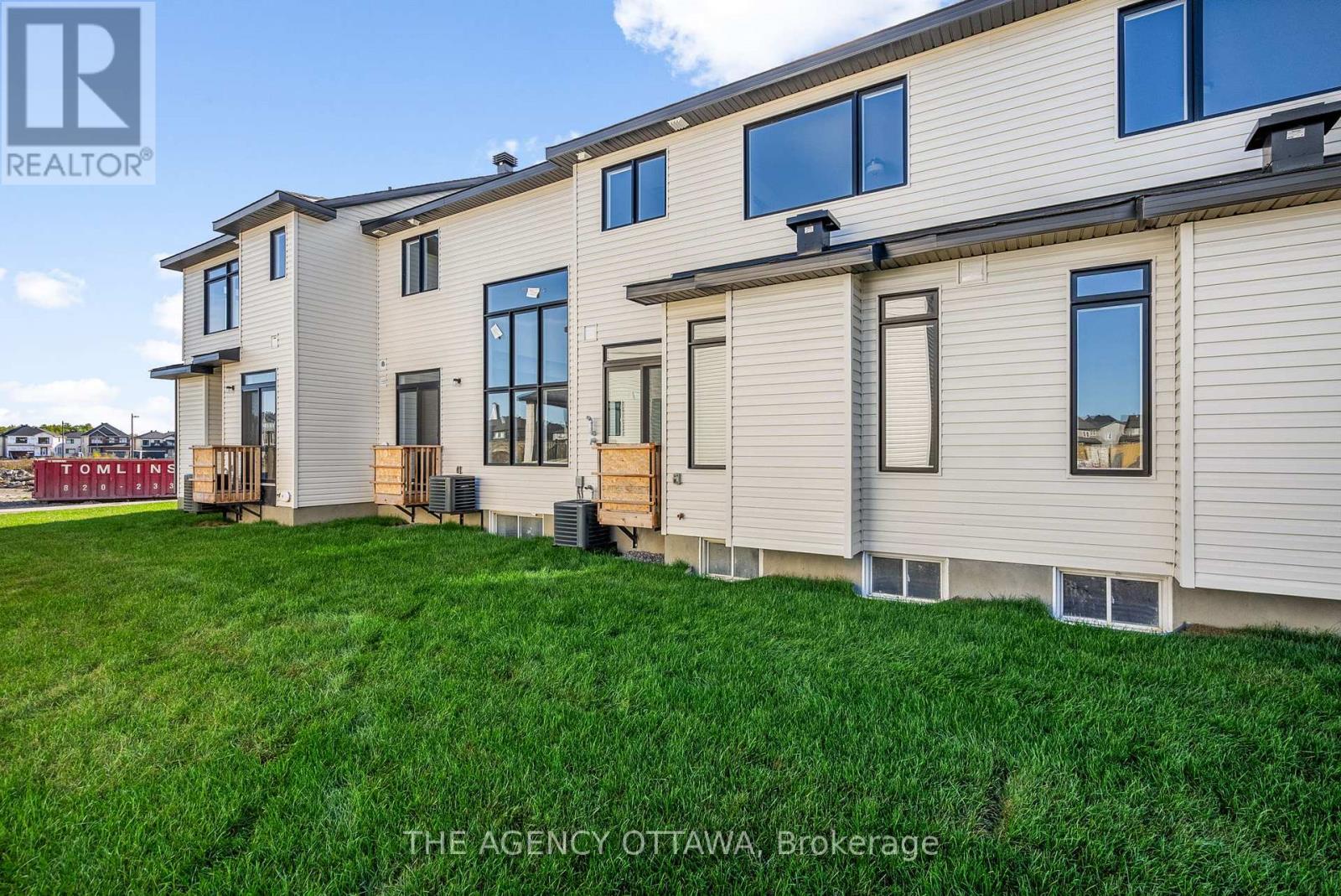 231 Gretsch Road, Ottawa, Ontario  K1T 0X2 - Photo 41 - X12444231