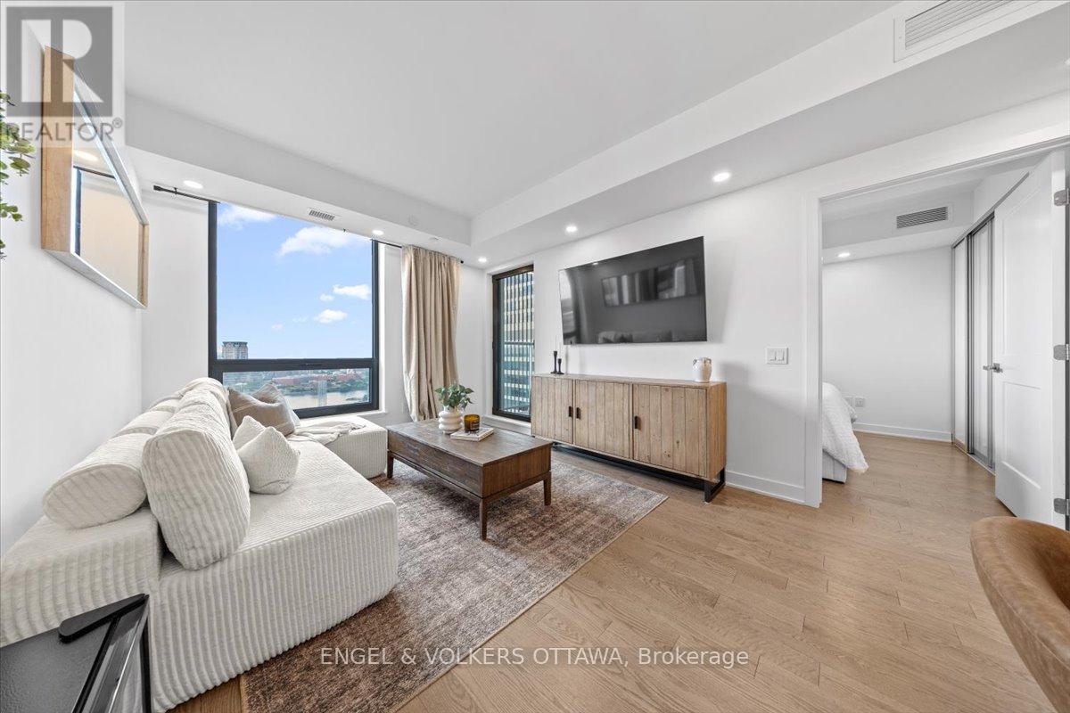 1704 - 340 Queen Street, Ottawa, Ontario  K1R 0G1 - Photo 13 - X12444294