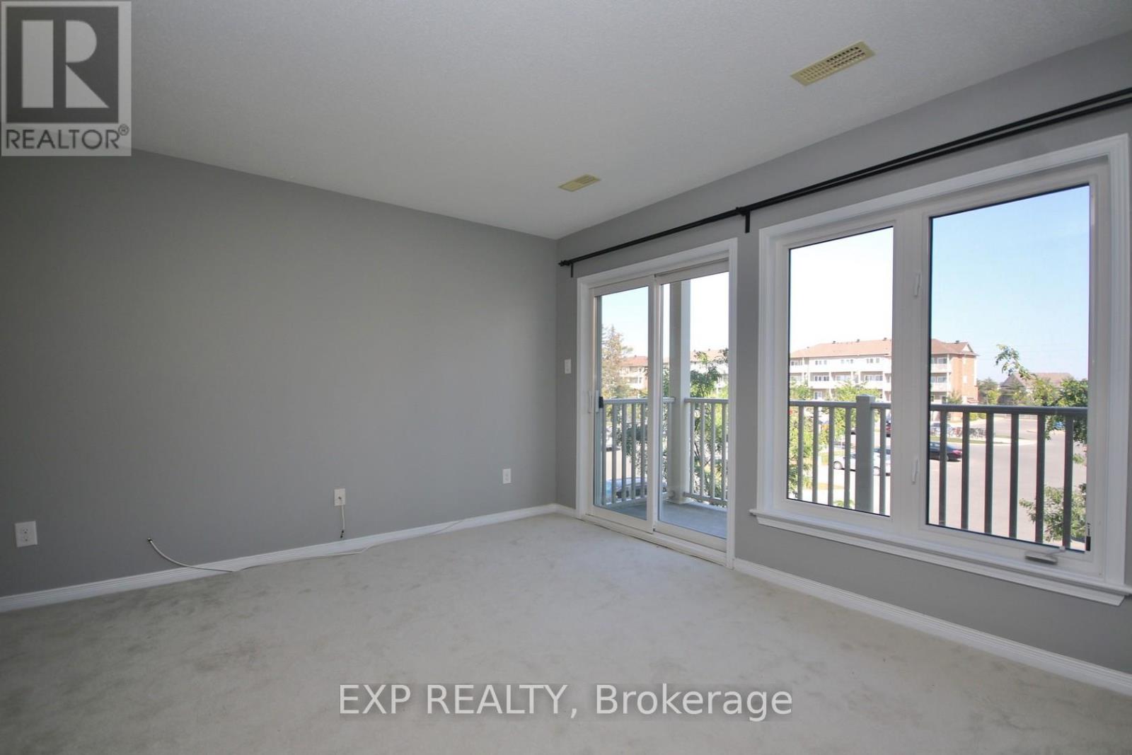 57 - 162 Urbancrest Private, Ottawa, Ontario  K2J 2S7 - Photo 10 - X12444319
