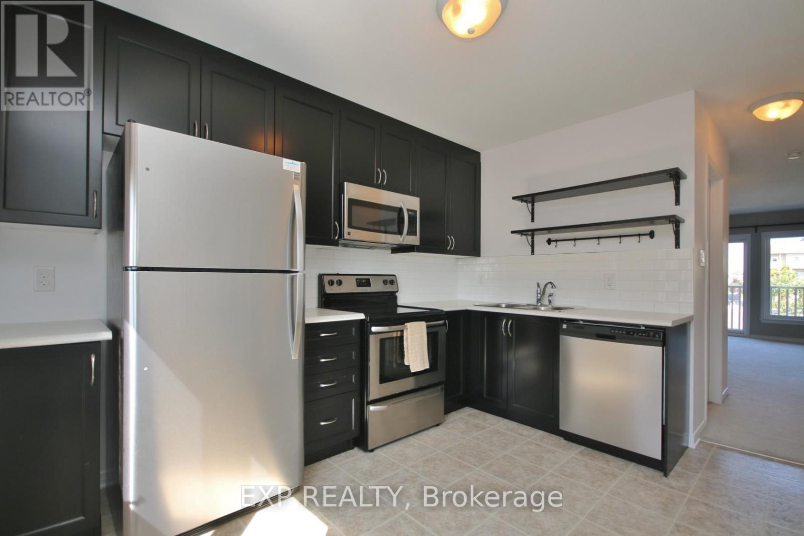 57 - 162 Urbancrest Private, Ottawa, Ontario  K2J 2S7 - Photo 15 - X12444319