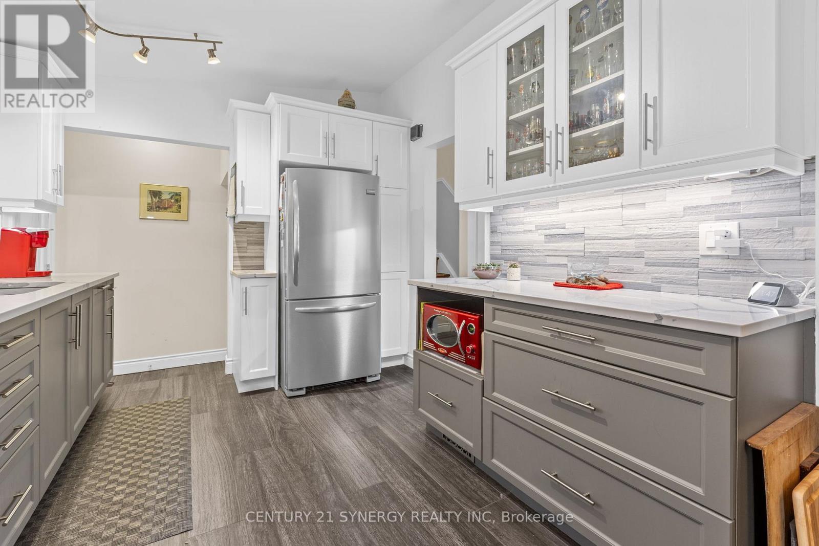229 Kennedy Lane W, Ottawa, Ontario  K1E 1G5 - Photo 14 - X12444327