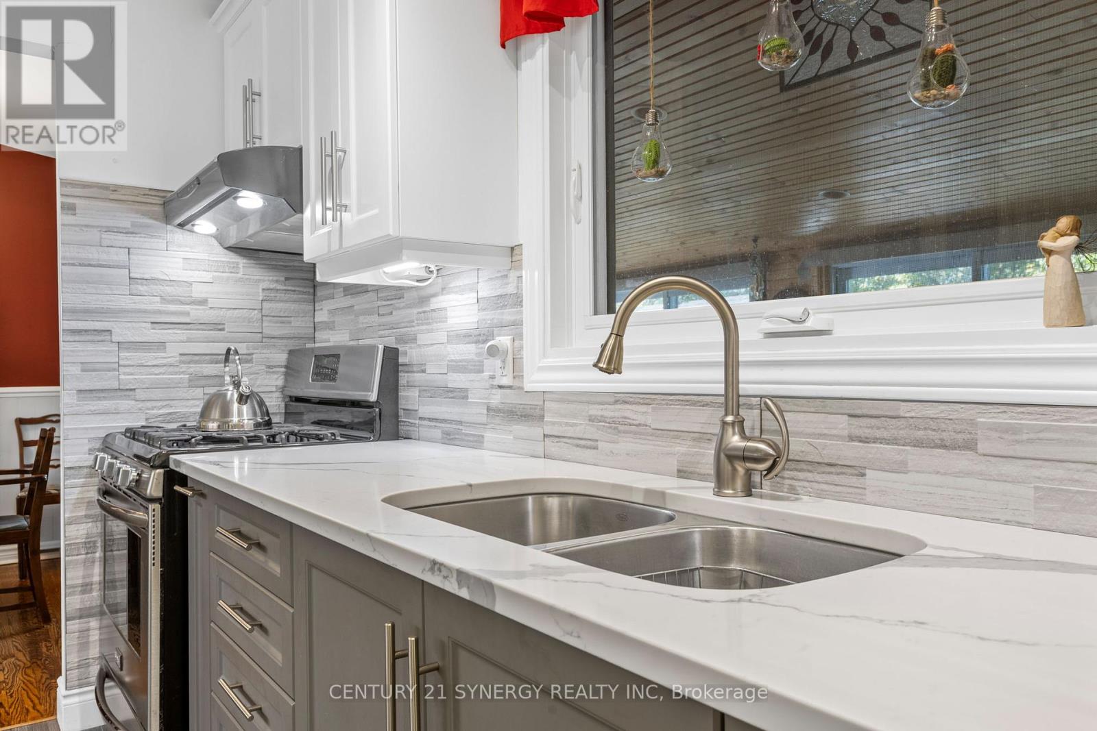 229 Kennedy Lane W, Ottawa, Ontario  K1E 1G5 - Photo 18 - X12444327