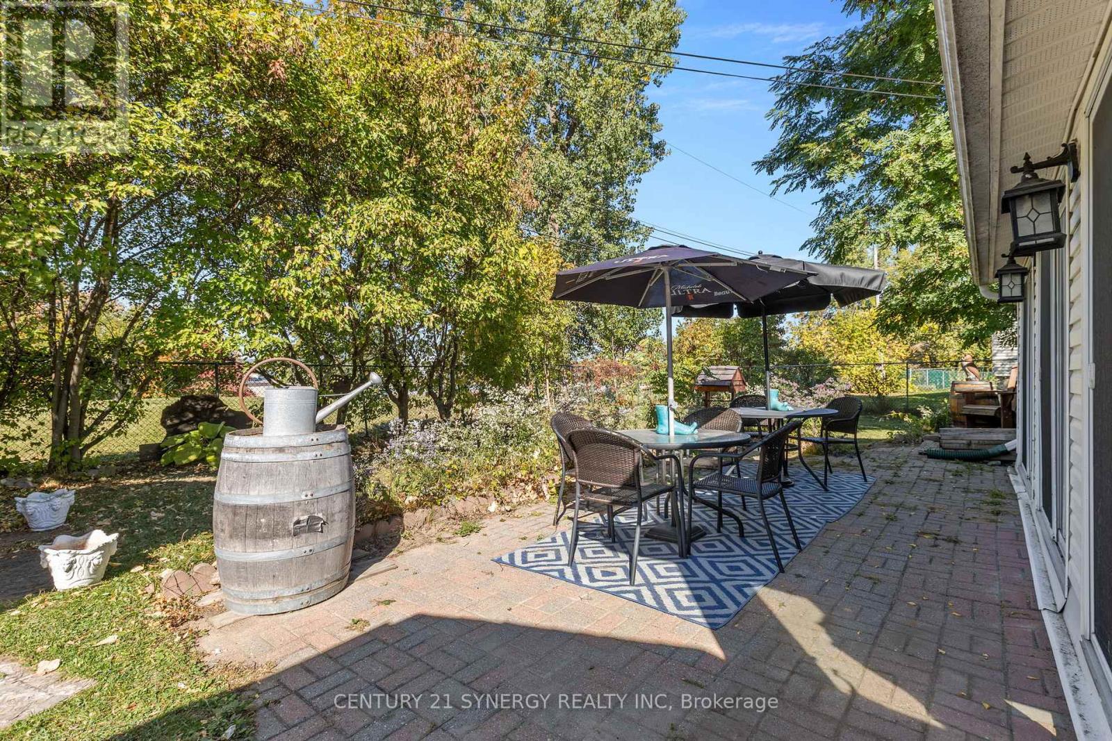 229 Kennedy Lane W, Ottawa, Ontario  K1E 1G5 - Photo 35 - X12444327