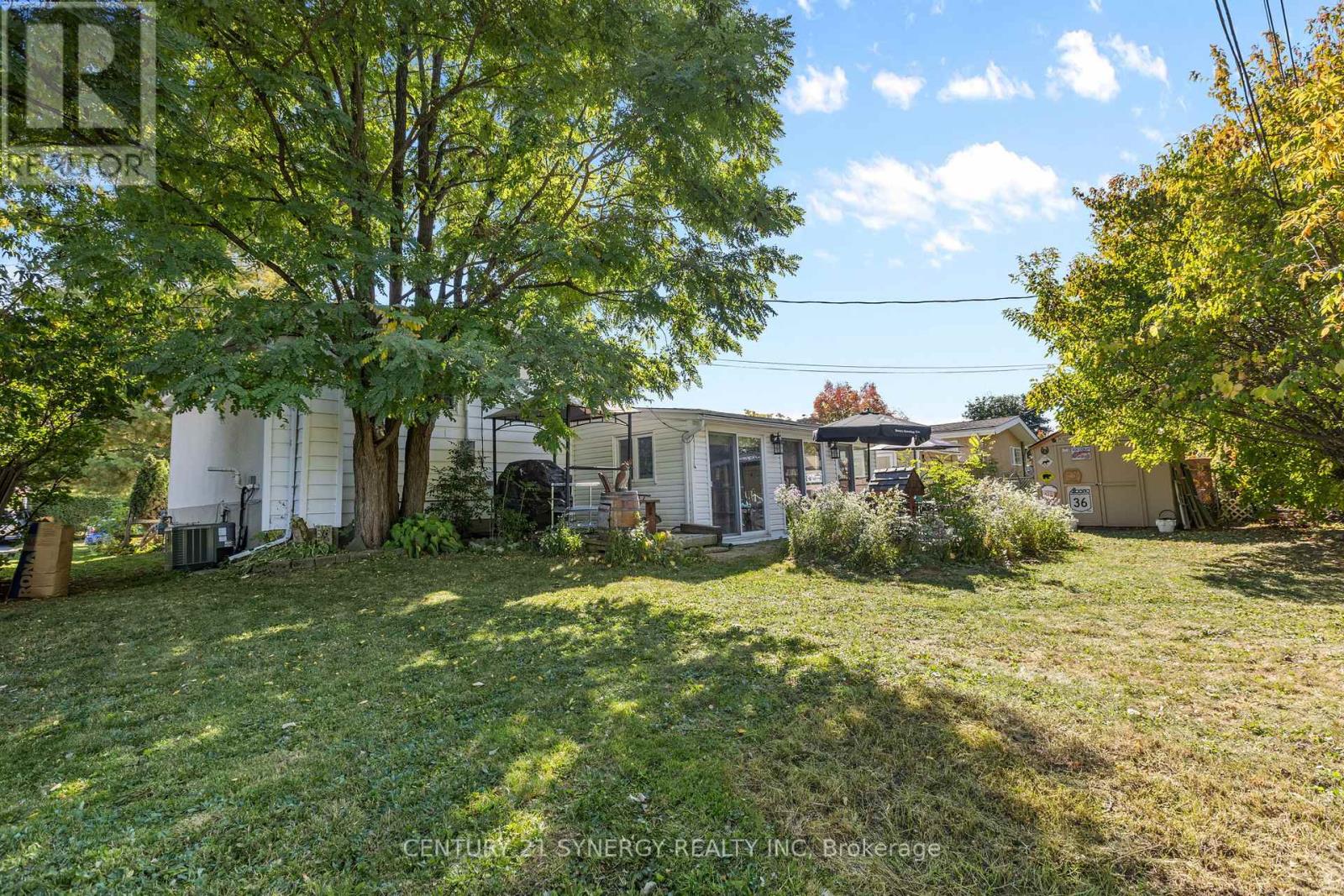 229 Kennedy Lane W, Ottawa, Ontario  K1E 1G5 - Photo 37 - X12444327