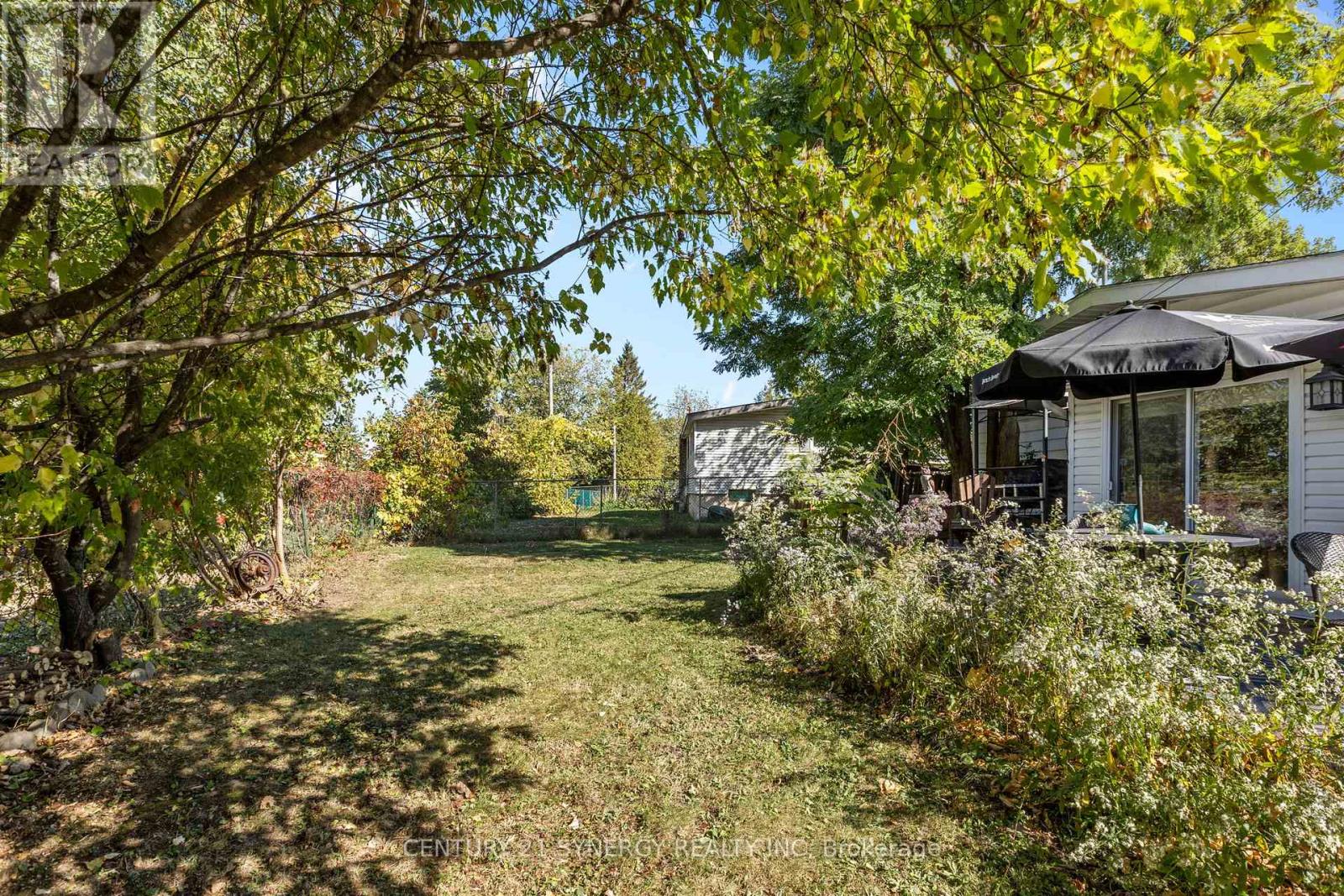 229 Kennedy Lane W, Ottawa, Ontario  K1E 1G5 - Photo 41 - X12444327