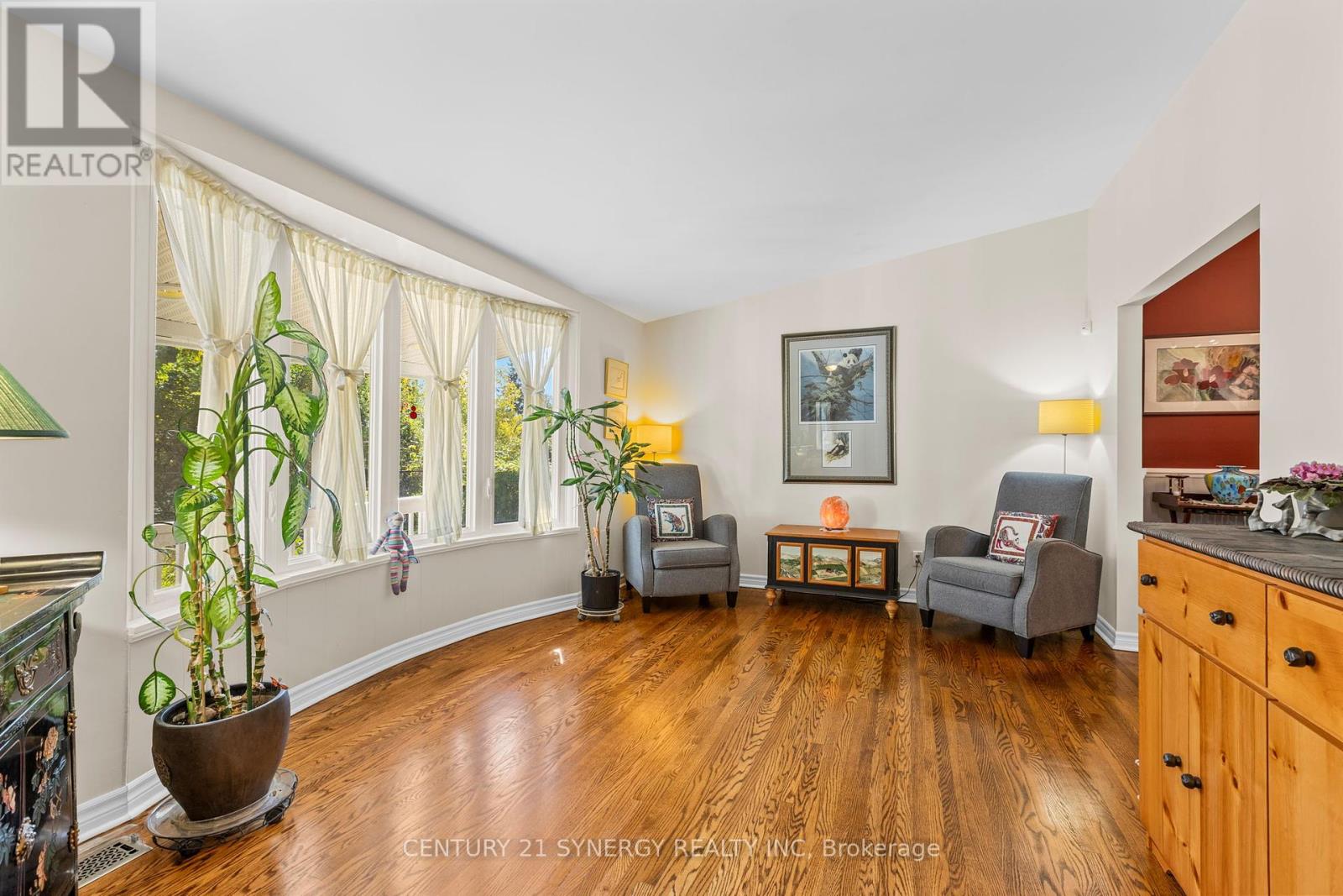 229 Kennedy Lane W, Ottawa, Ontario  K1E 1G5 - Photo 9 - X12444327