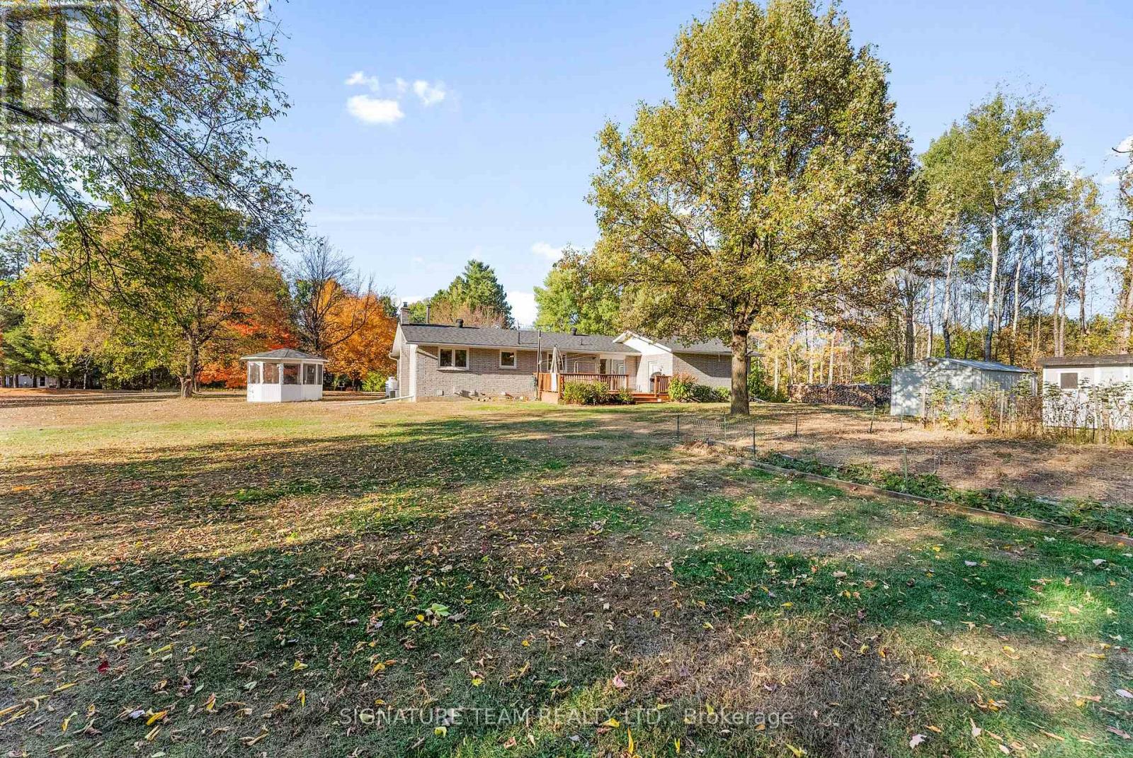 47 Sunrise Road, Killaloe, Ontario  K0J 2J0 - Photo 17 - X12444336