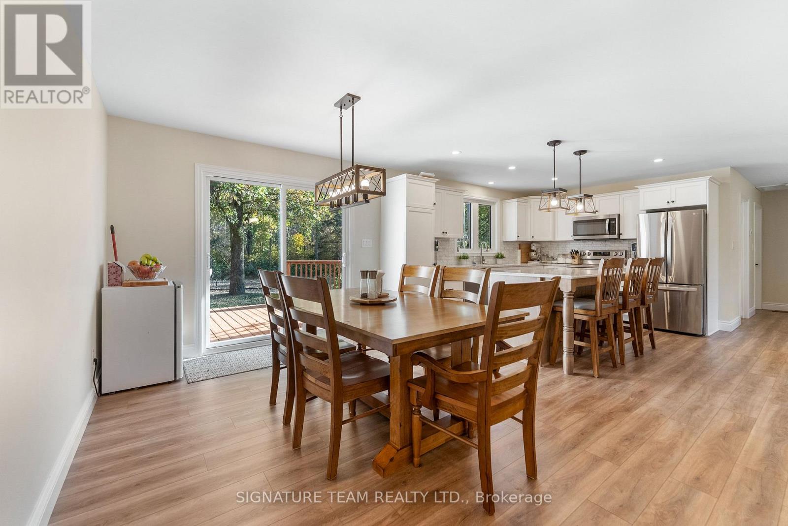47 Sunrise Road, Killaloe, Ontario  K0J 2J0 - Photo 7 - X12444336