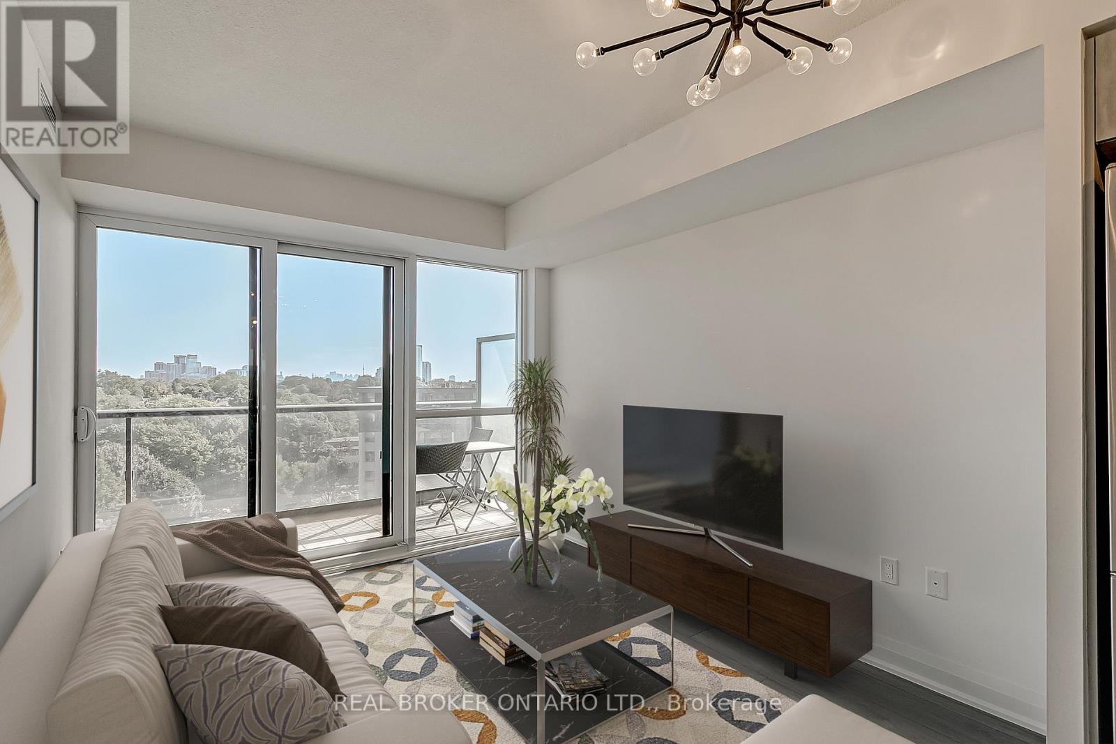 832 - 26 GIBBS ROAD, Toronto, Ontario
