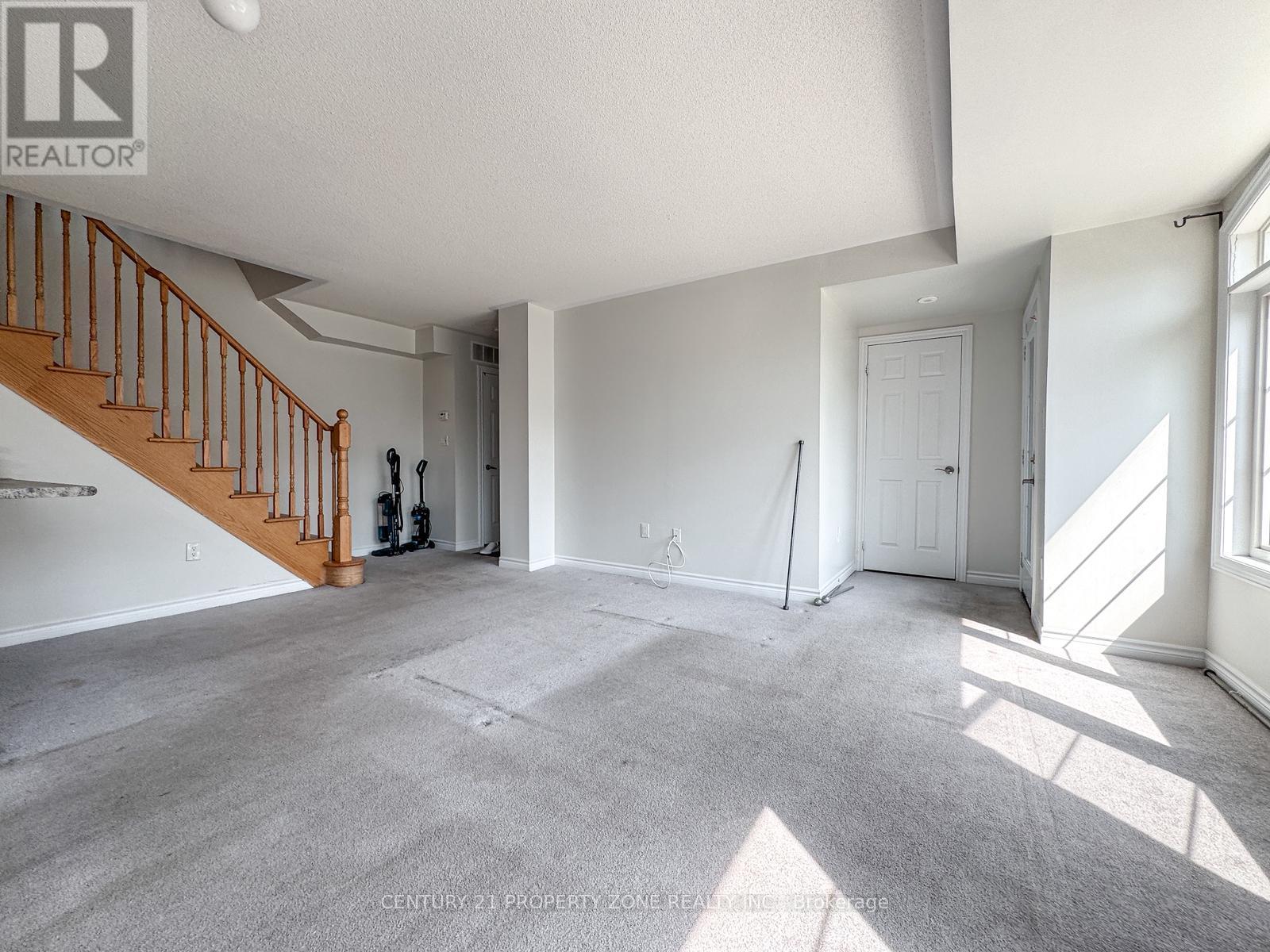 155 - 200 Veterans Drive, Brampton, Ontario  L7A 5K7 - Photo 11 - W12382629