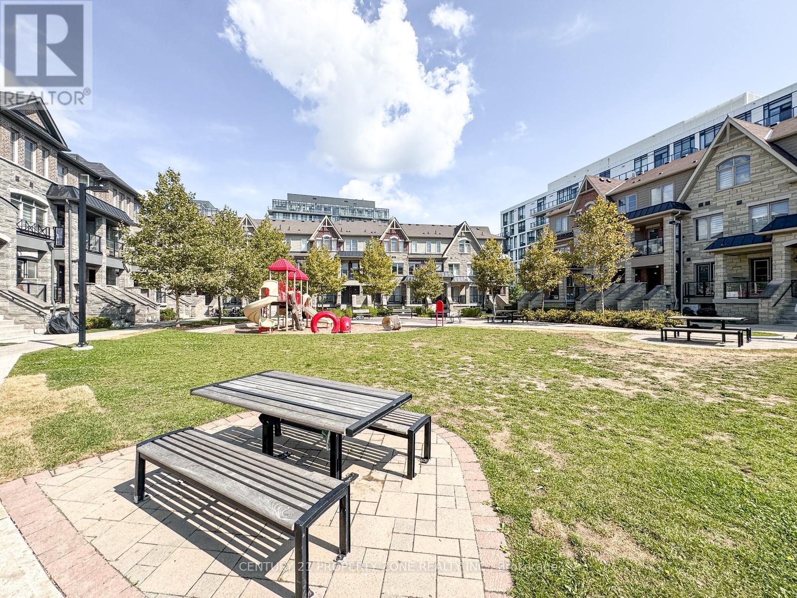 155 - 200 Veterans Drive, Brampton, Ontario  L7A 5K7 - Photo 24 - W12382629
