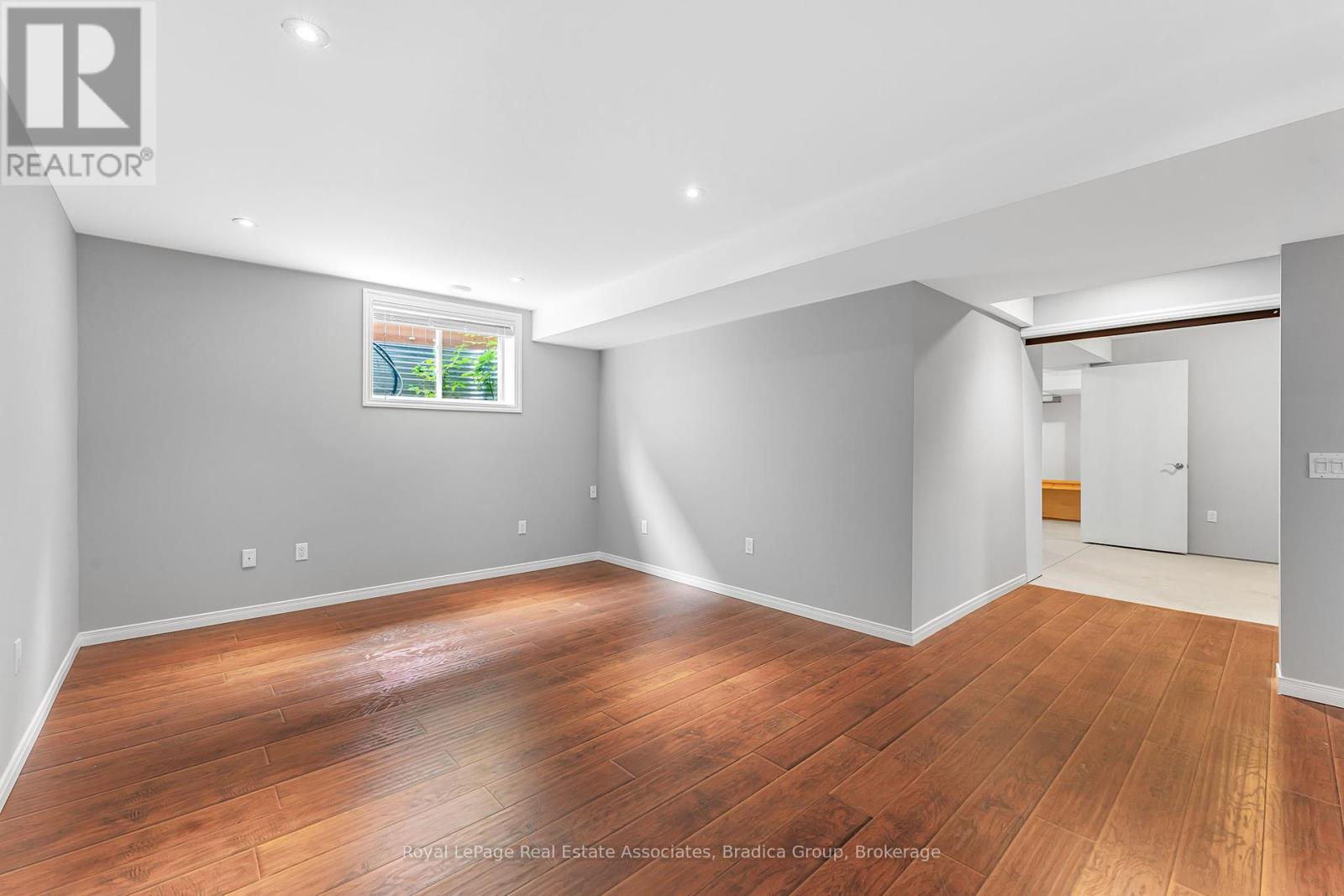17 Trailwood Drive, Welland, Ontario  L3C 0B6 - Photo 37 - X12367339