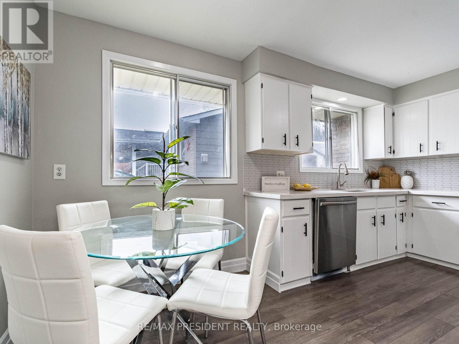 197 Blair Road, Cambridge, Ontario  N1S 2J7 - Photo 17 - X12398501