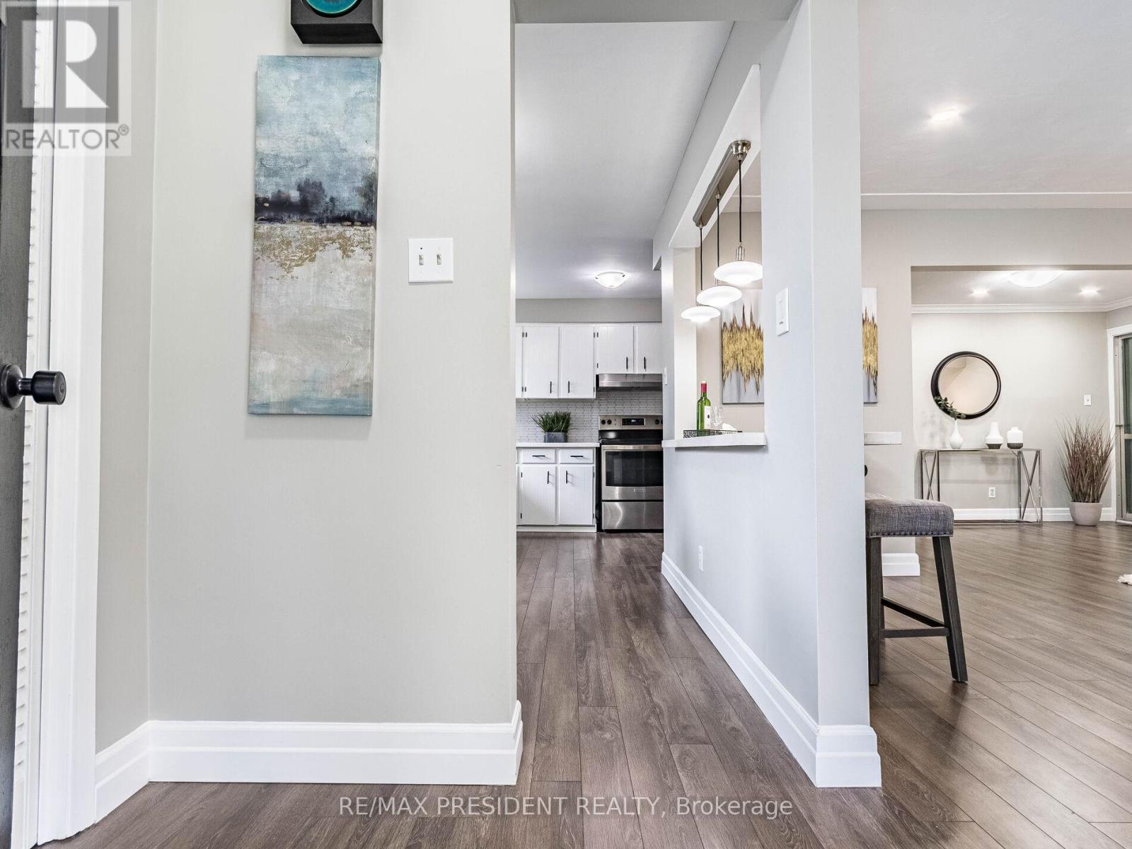 197 Blair Road, Cambridge, Ontario  N1S 2J7 - Photo 3 - X12398501