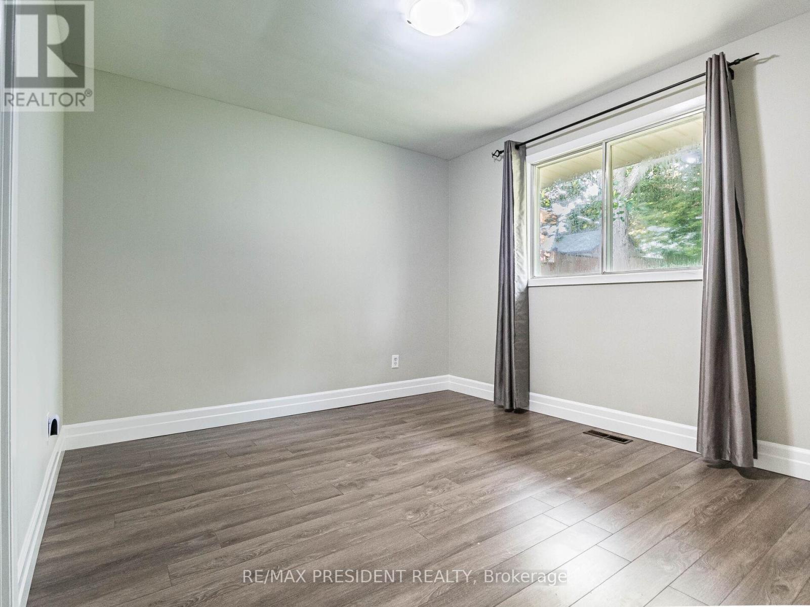197 Blair Road, Cambridge, Ontario  N1S 2J7 - Photo 31 - X12398501