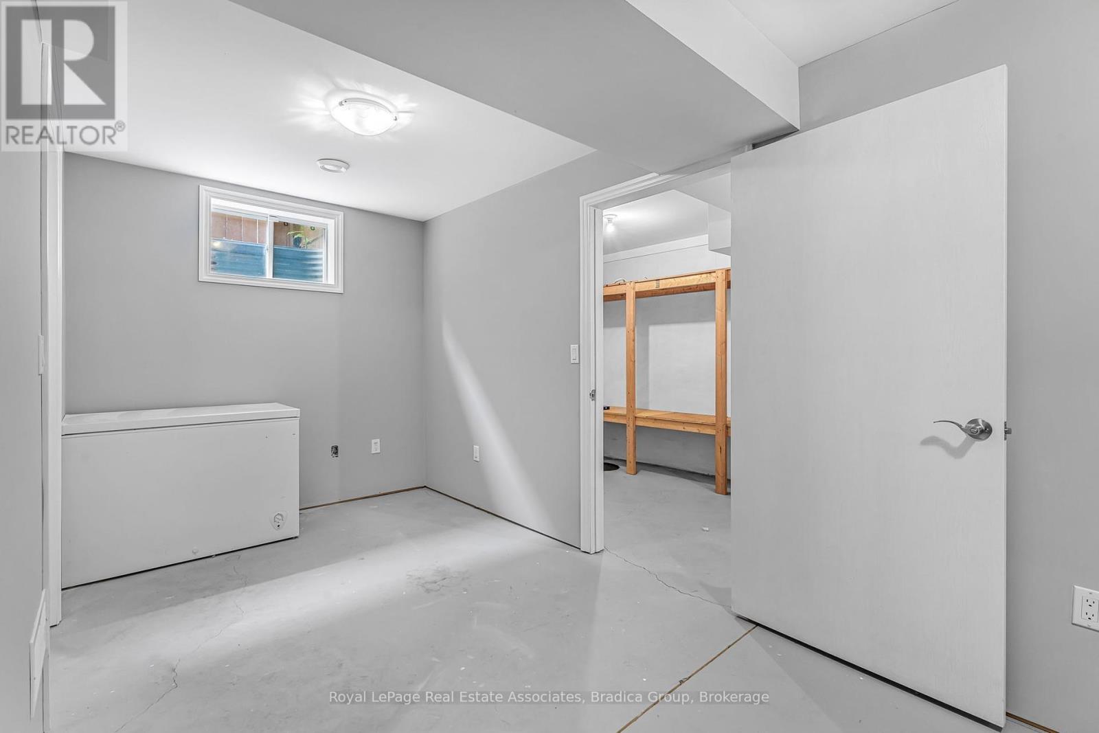 17 Trailwood Drive, Welland, Ontario  L3C 0B6 - Photo 40 - X12367339