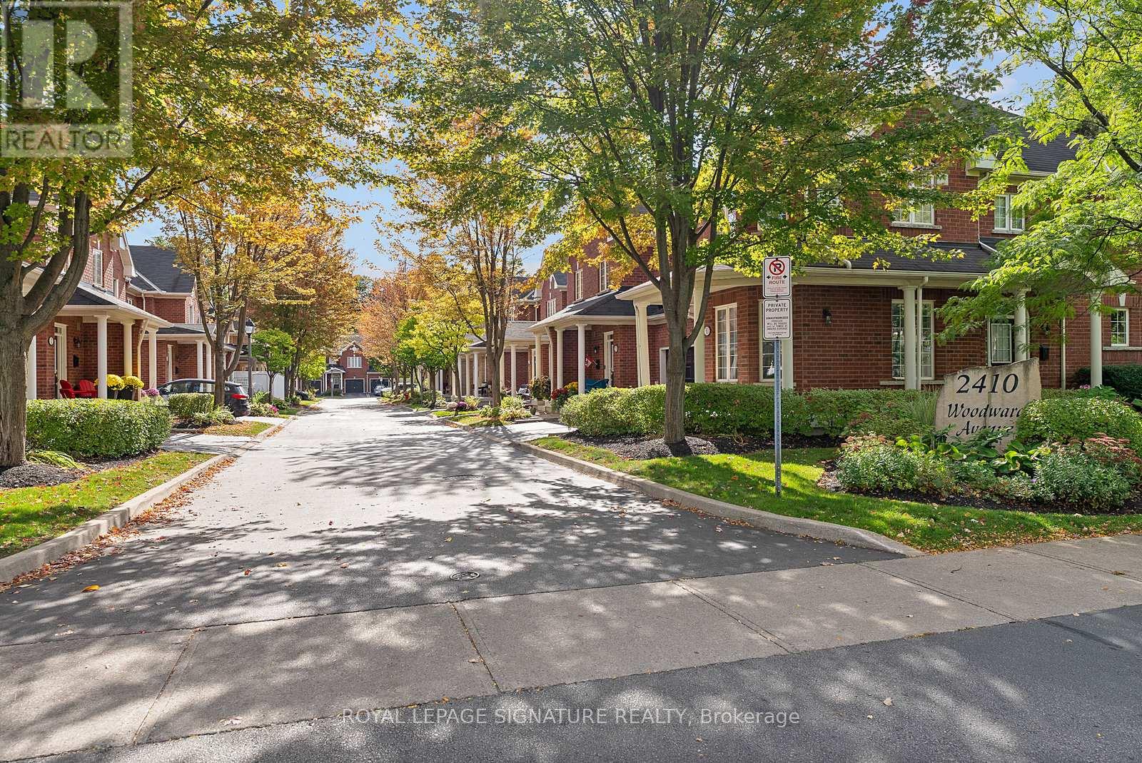 27 - 2410 WOODWARD AVENUE, Burlington, Ontario