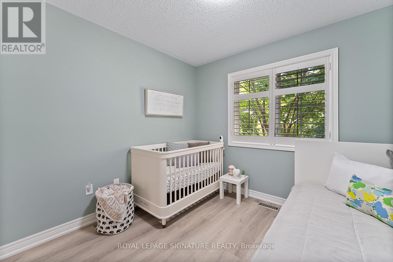 27 - 2410 Woodward Avenue, Burlington, Ontario  L7R 1T9 - Photo 33 - W12444161