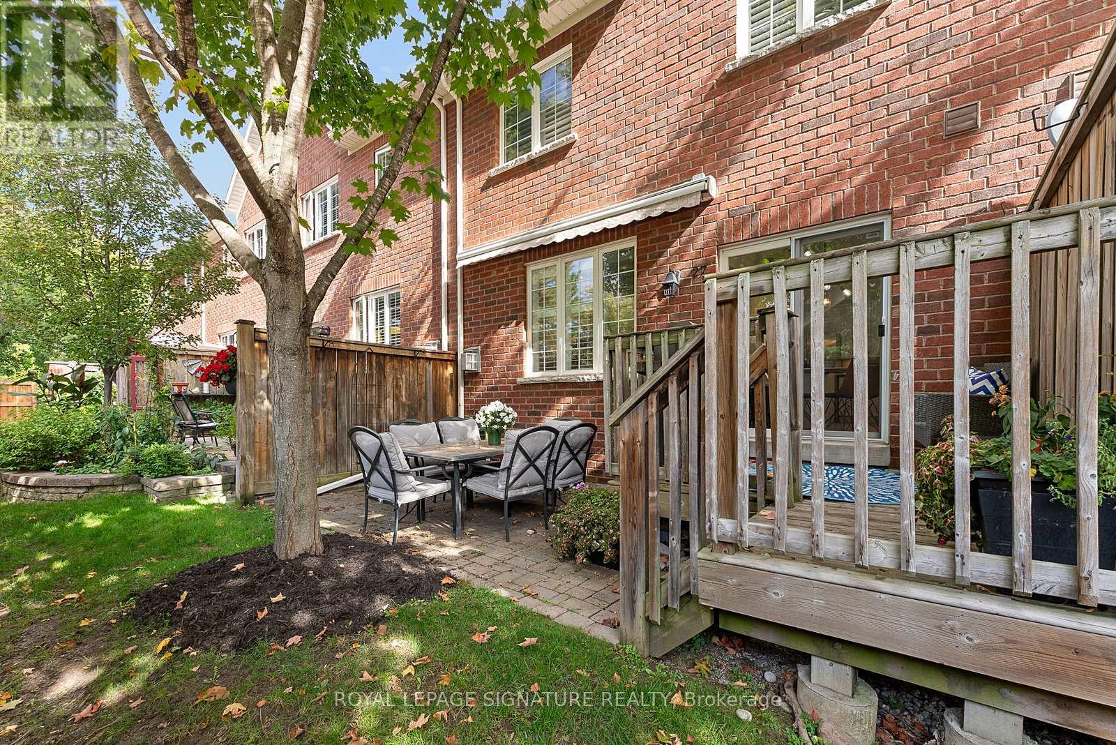 27 - 2410 Woodward Avenue, Burlington, Ontario  L7R 1T9 - Photo 46 - W12444161