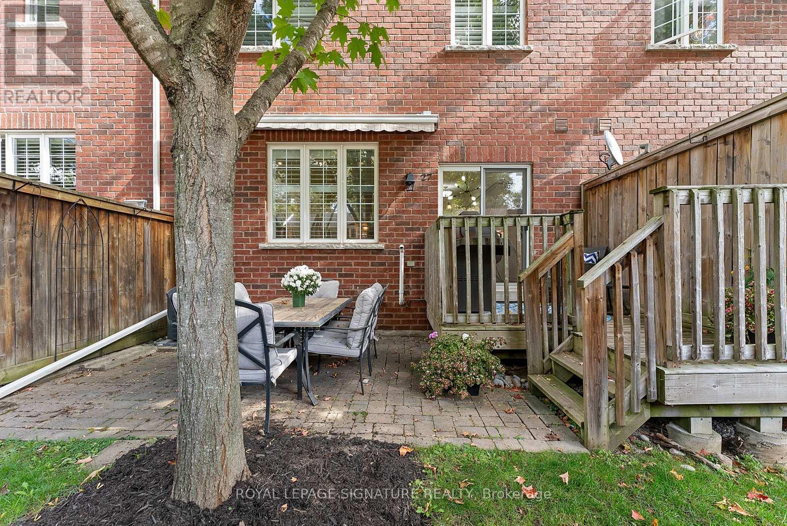 27 - 2410 Woodward Avenue, Burlington, Ontario  L7R 1T9 - Photo 47 - W12444161