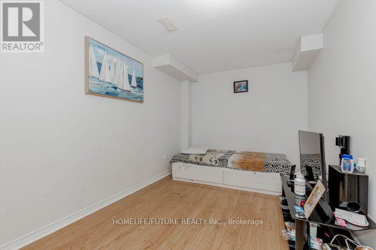 137 Zia Dodda Crescent, Brampton (Bram East), Ontario  L6P 1J3 - Photo 28 - W12444174