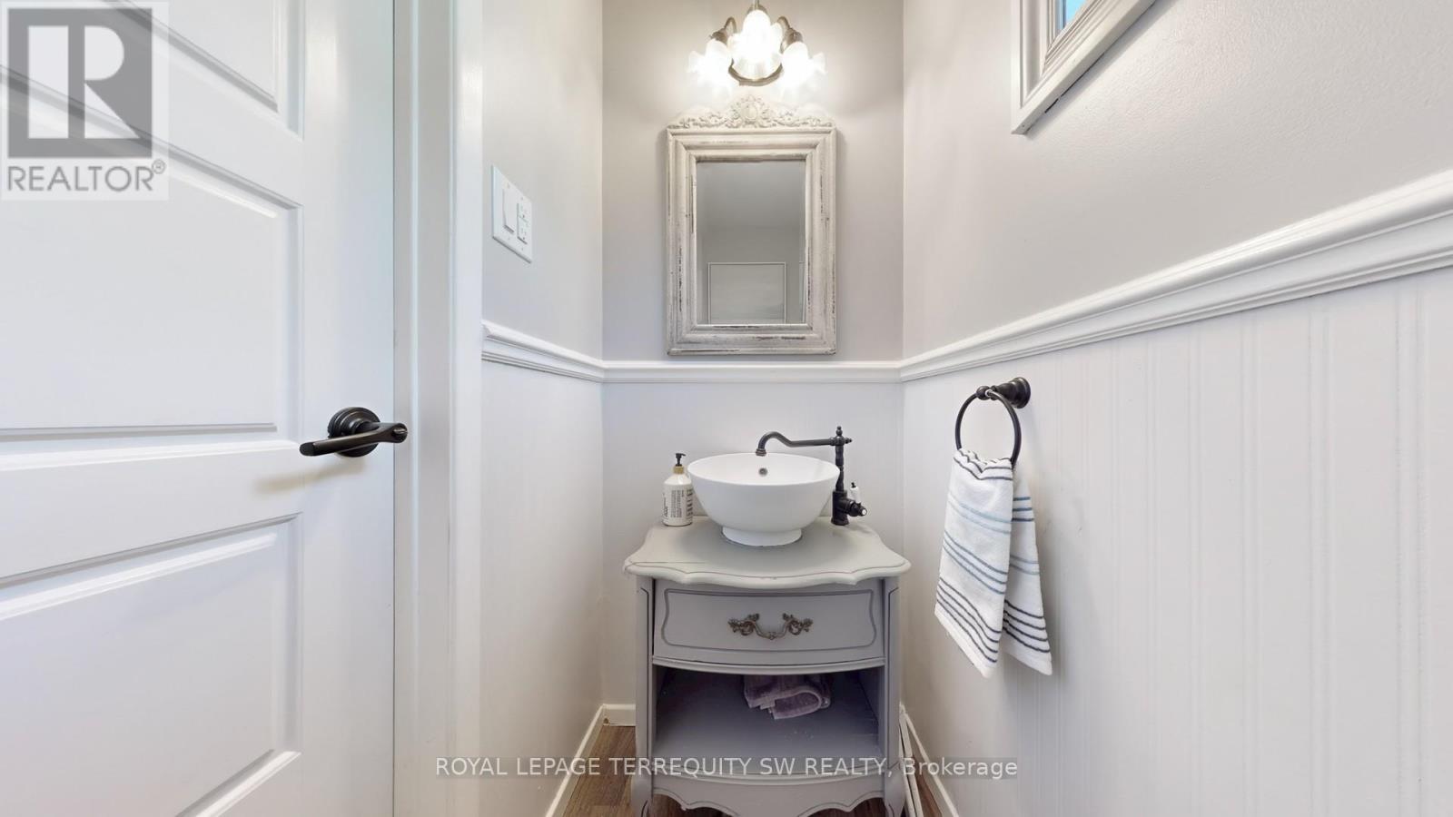 12 Newby Court, Brampton (Brampton North), Ontario  L6V 2R8 - Photo 19 - W12444199