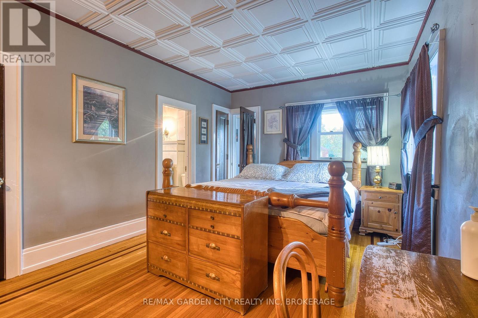 20 Evan Street, Welland (N. Welland), Ontario  L3B 3V4 - Photo 20 - X12444312