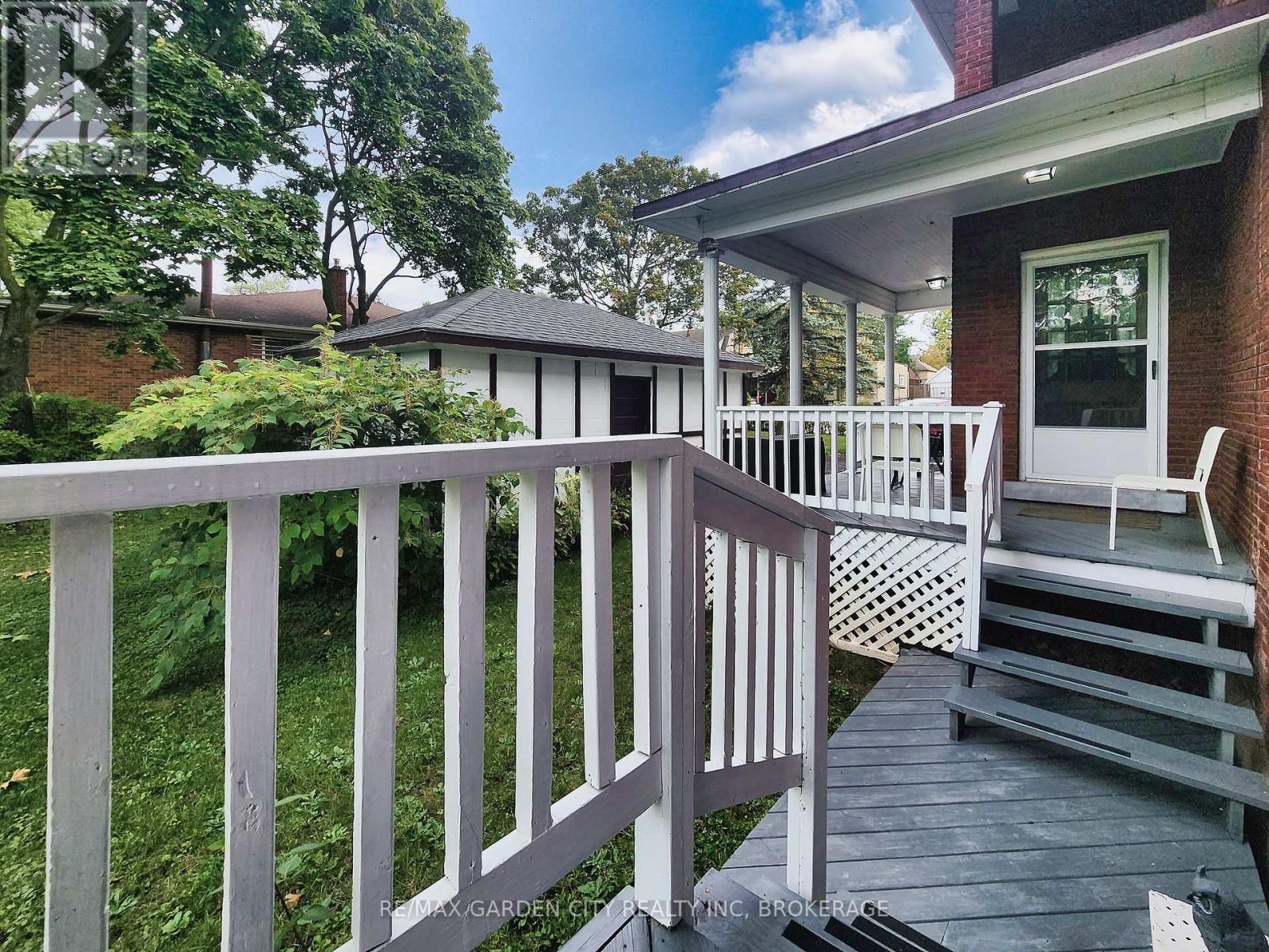 20 Evan Street, Welland (N. Welland), Ontario  L3B 3V4 - Photo 32 - X12444312