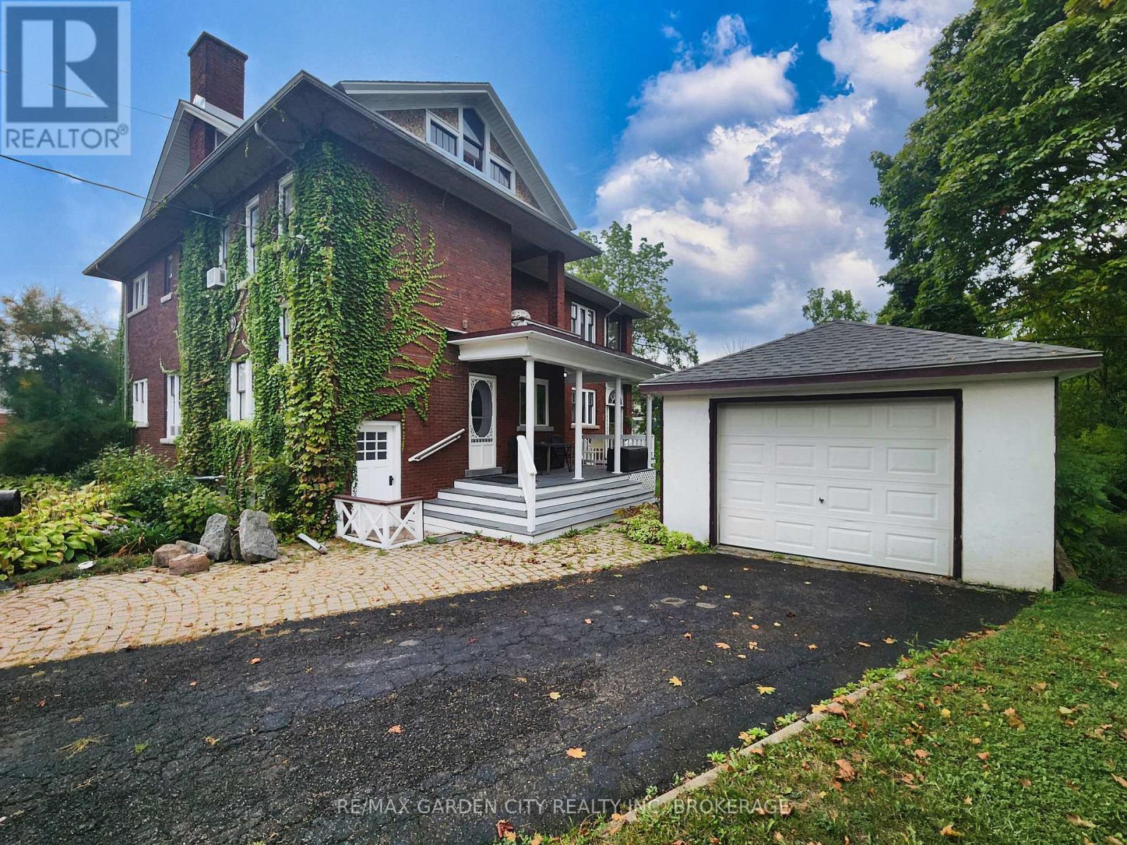 20 Evan Street, Welland (N. Welland), Ontario  L3B 3V4 - Photo 34 - X12444312