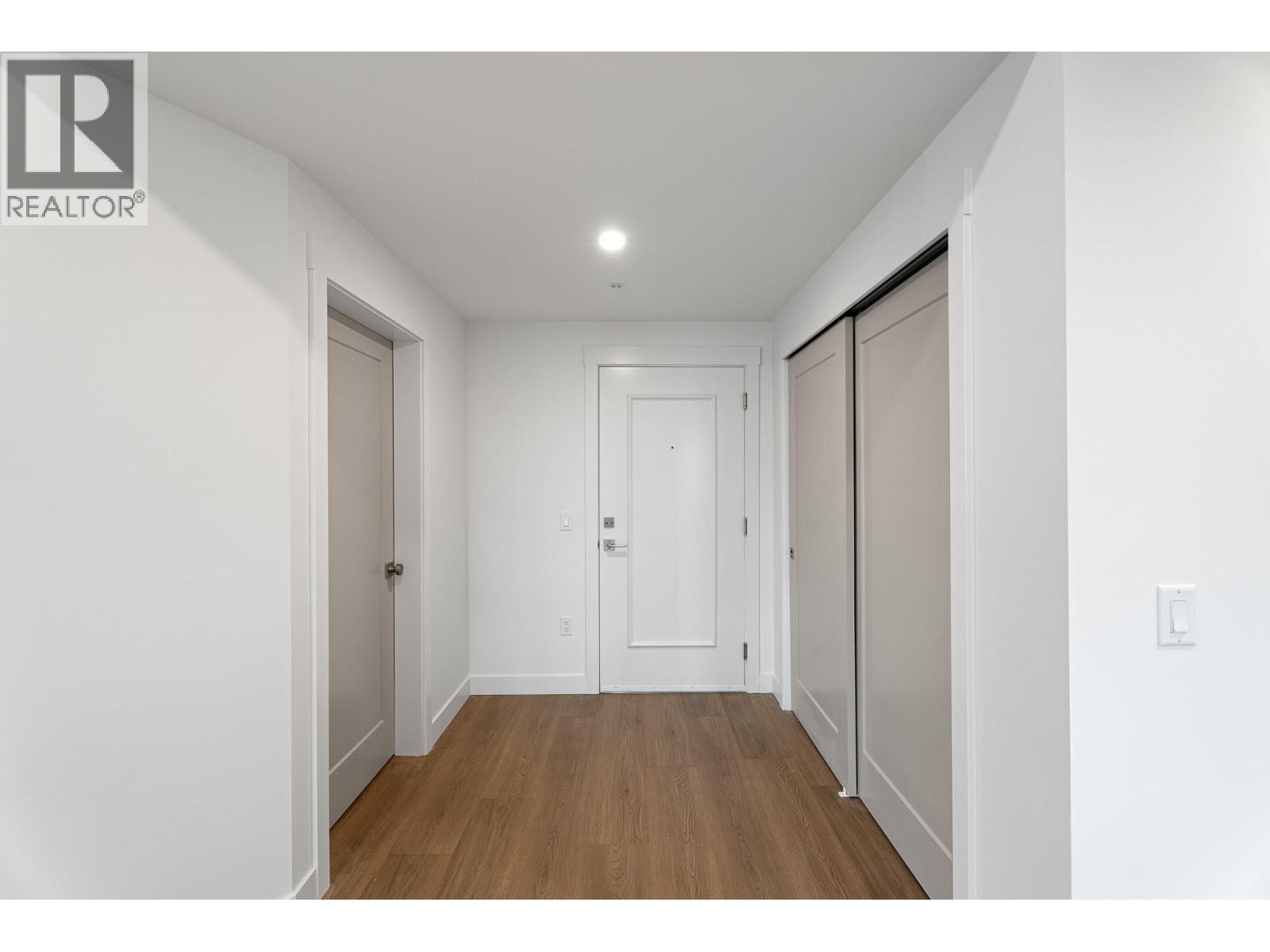 1844 Qu'appelle Boulevard Unit# 205, Kamloops, British Columbia  V2E 0E8 - Photo 10 - 10364462