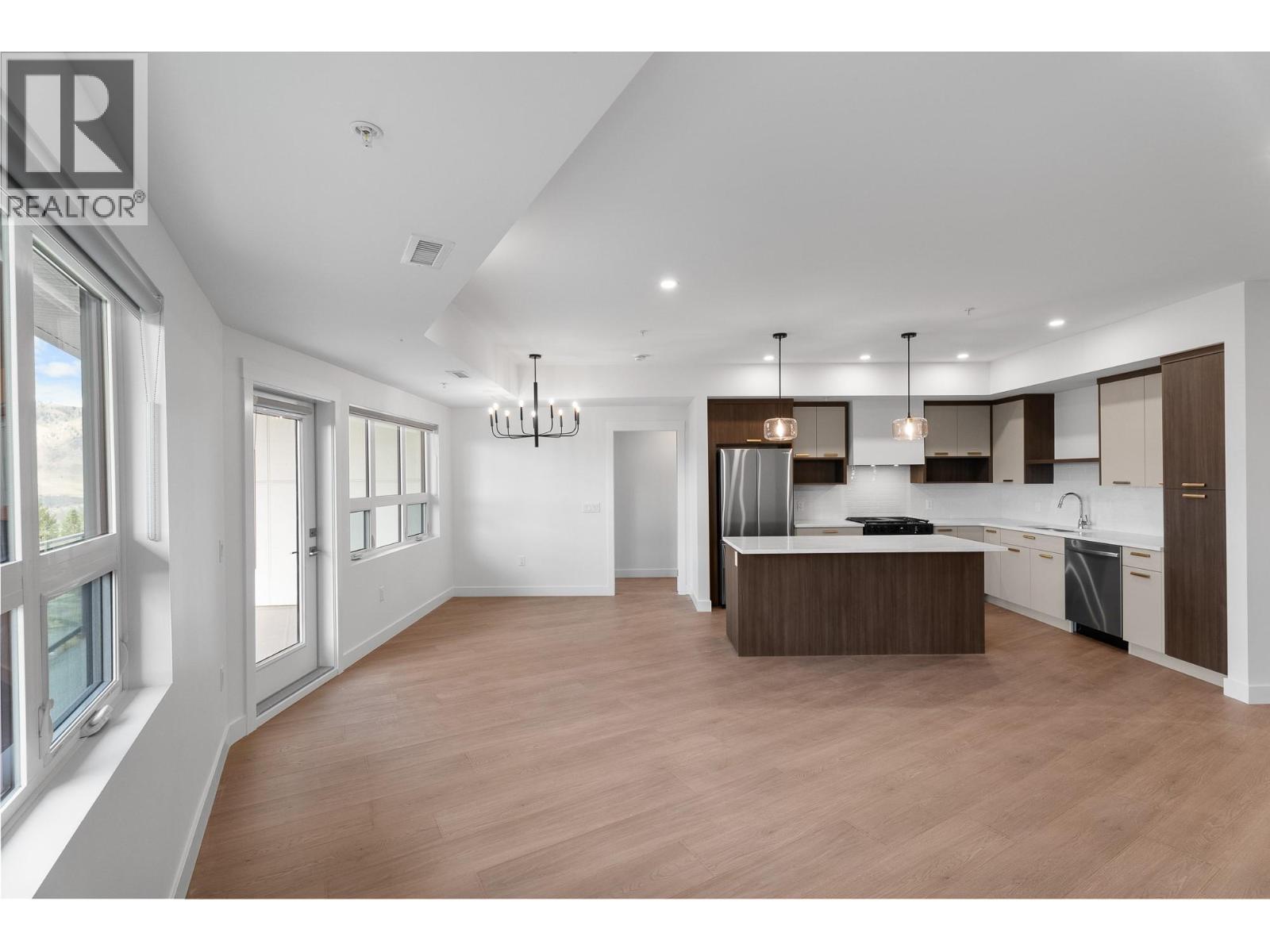 1844 Qu'appelle Boulevard Unit# 205, Kamloops, British Columbia  V2E 0E8 - Photo 40 - 10364462