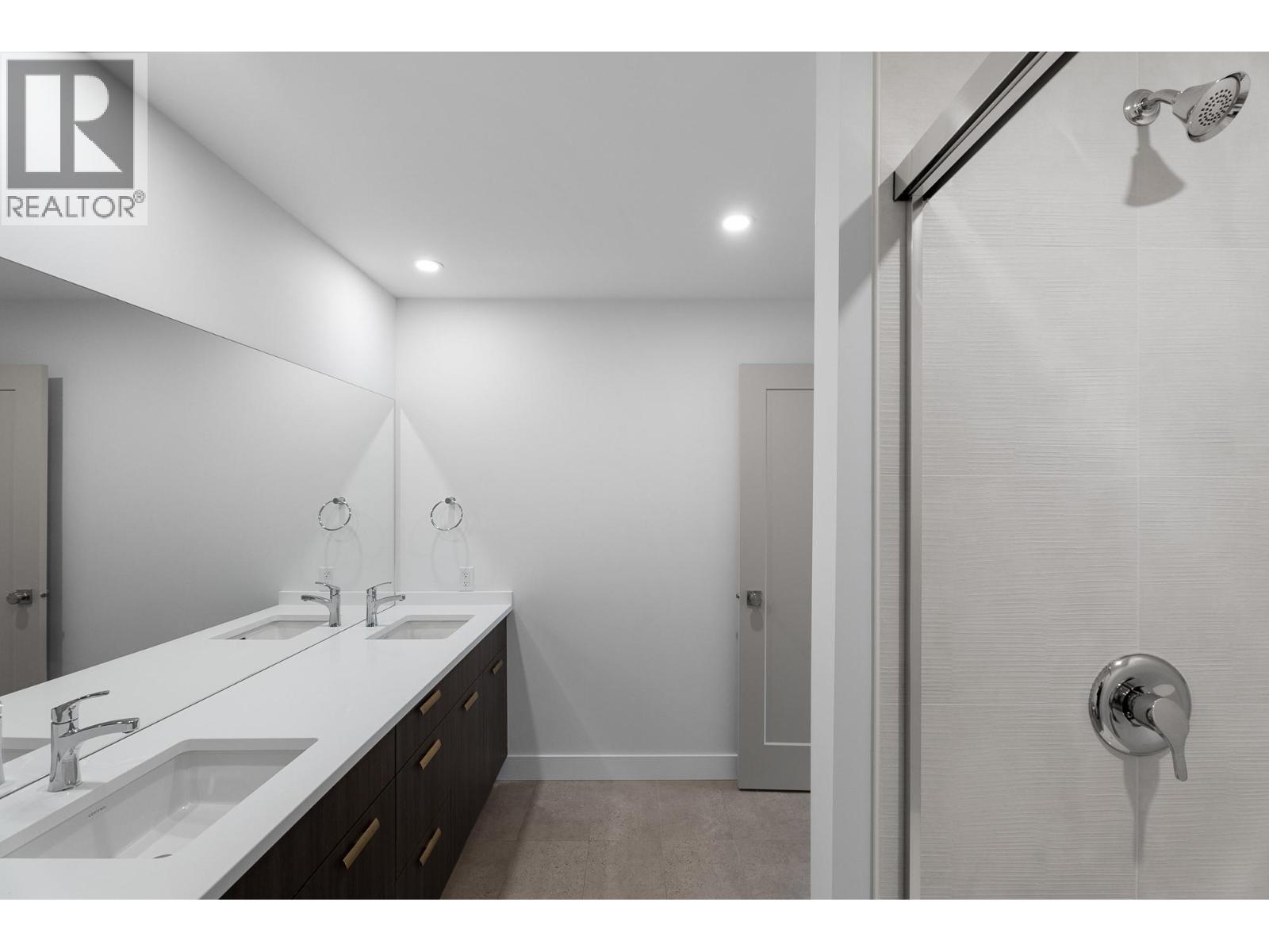 1844 Qu'appelle Boulevard Unit# 205, Kamloops, British Columbia  V2E 0E8 - Photo 46 - 10364462