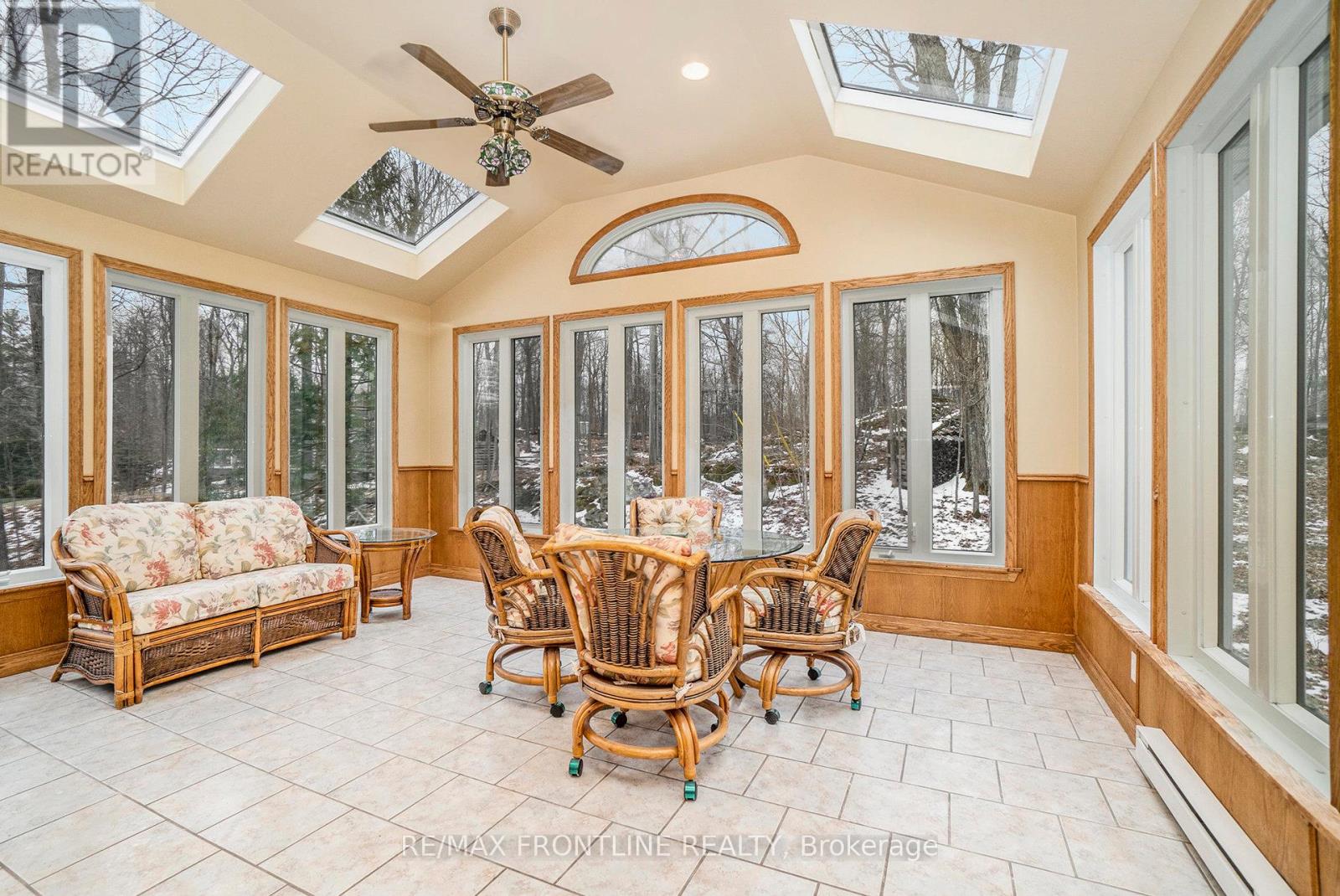 436 Miners Point Road, Tay Valley, Ontario  K7H 3C5 - Photo 13 - X12444291