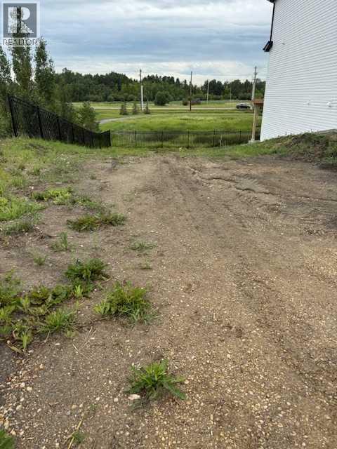 7 Memorial Parkway, Rural Red Deer County, Alberta  T4E 3B7 - Photo 2 - A2242366