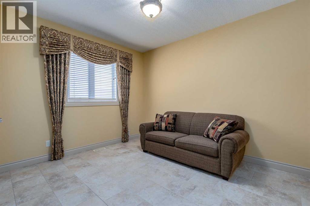 72 Panatella Manor Nw, Calgary, Alberta  T3K 0A7 - Photo 26 - A2230187