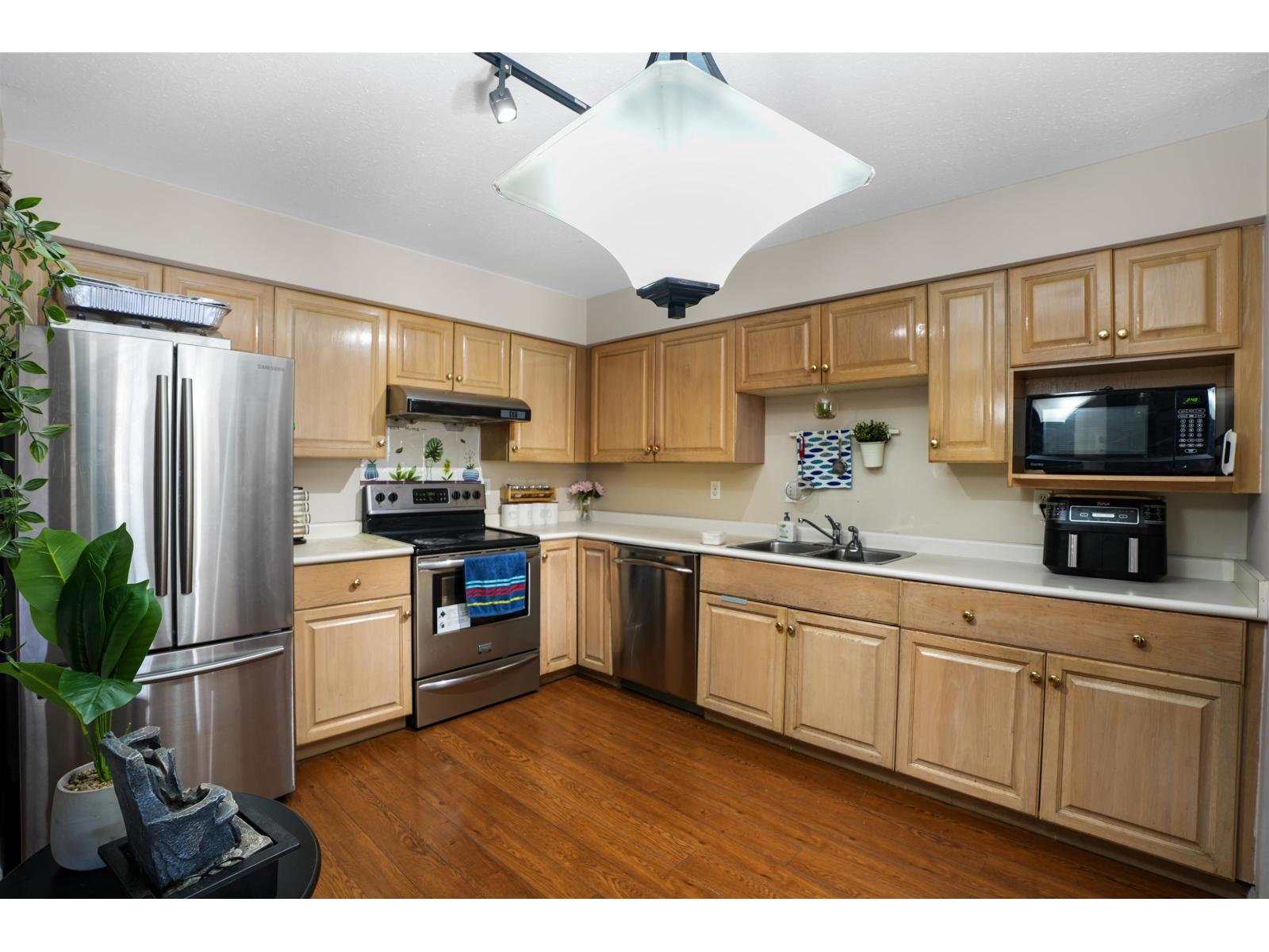 316 12101 80 Avenue, Surrey, British Columbia  V3W 5V6 - Photo 6 - R3049360