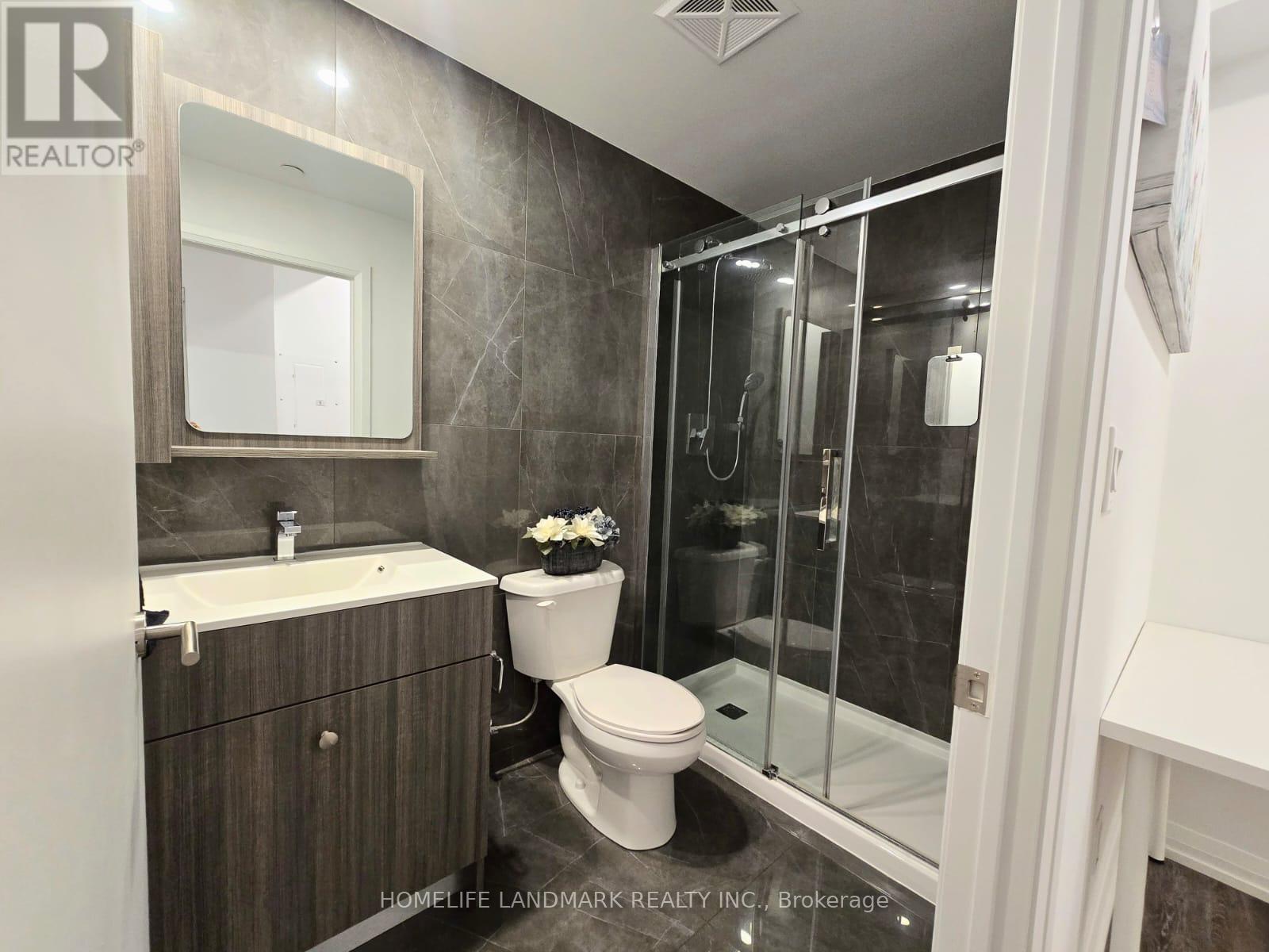 1211 - 75 Canterbury Place, Toronto, Ontario  M2N 0L2 - Photo 3 - C12317303